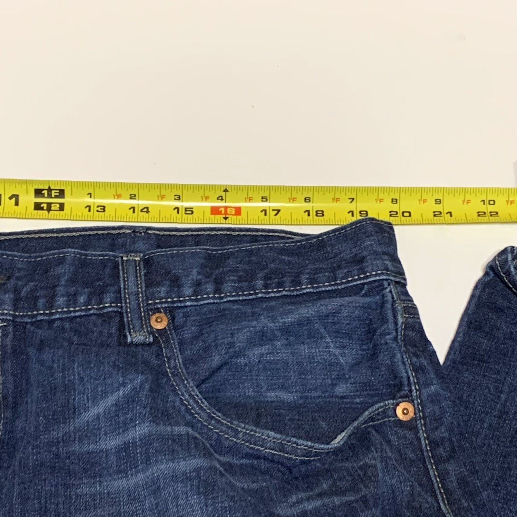 Levi's VINTAGE Levi's 501 Jeans Men 40x29 Straight Blue 100% Cotton Button Fly Regular Inseam 29in Size US 40 / EU 56 - 4 Thumbnail