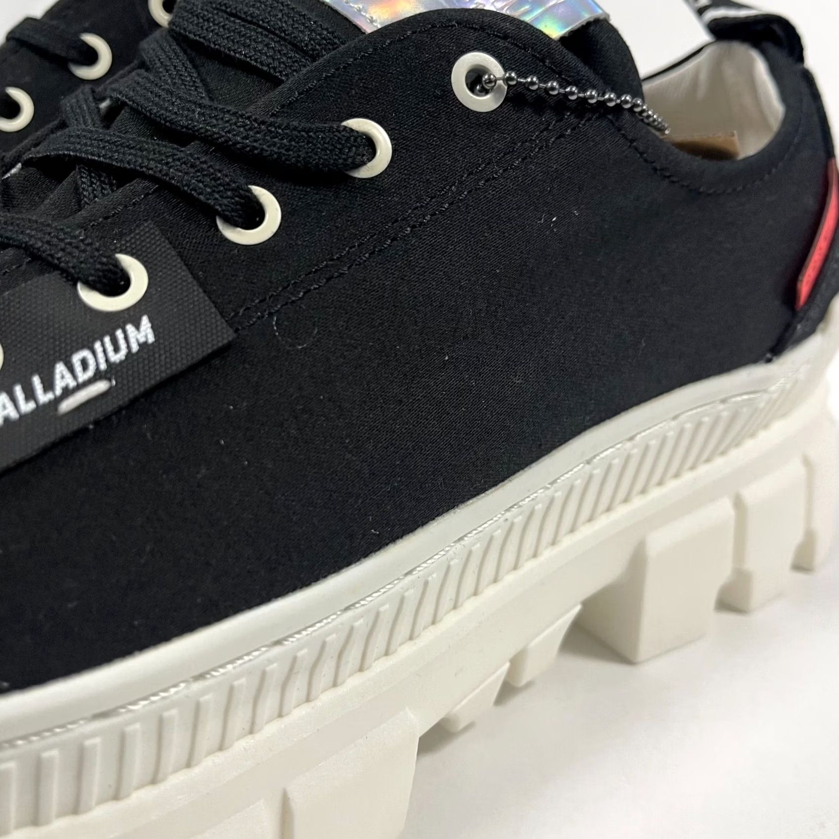 Palladium Palladium Boot Womens 10 Black Marshmallow Chunky Sole 97 Lo TX Platform Round Toe Shameless Sized US 10 Shoes Women Size US 10 / IT 40 - 5 Thumbnail