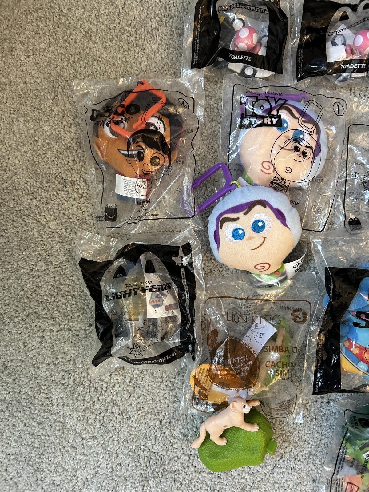 Other 33 McDonald’s Toys Lot Marvel, Nintendo collectible Size ONE SIZE - 6 Thumbnail