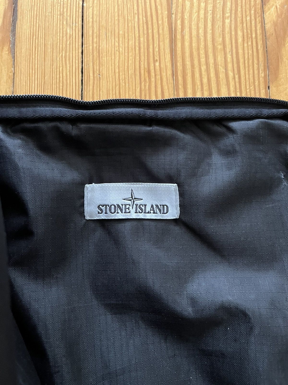 Stone Island Stone Island Garment Dyed Nylon Laptop MacBook Case Purple Size ONE SIZE - 3 Thumbnail