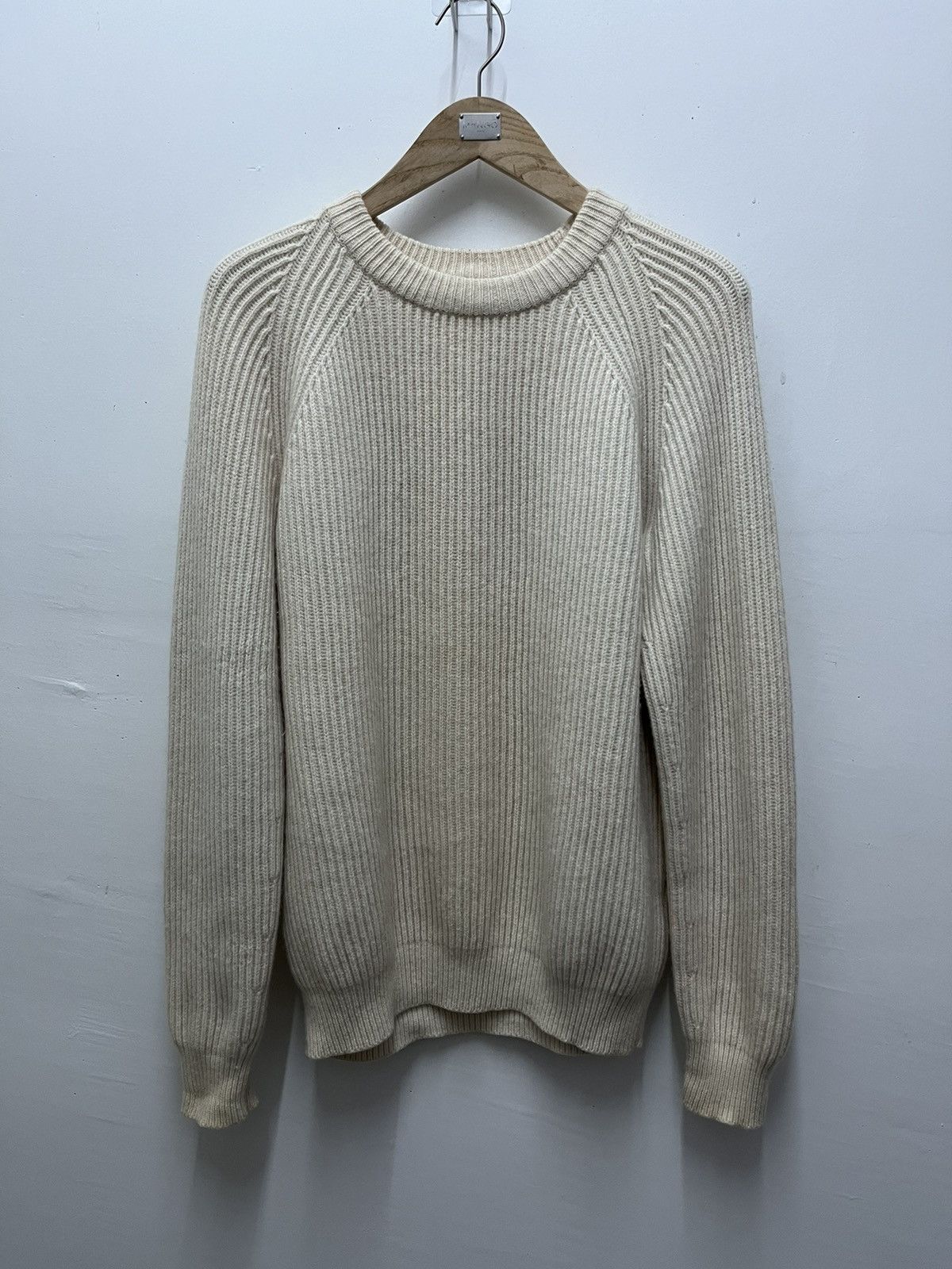 Uniqlo UUUU Lemarie X Uniqlo Sweater Knitwear Size US XL / EU 56 / 4 - 1 Thumbnail