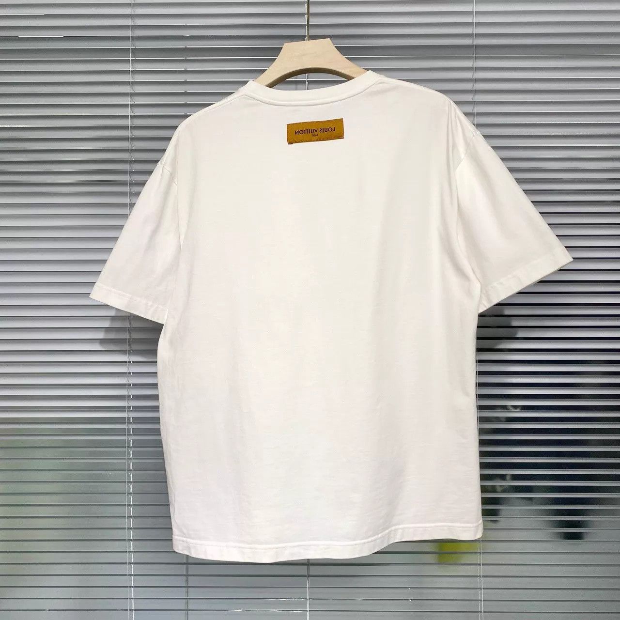 Louis Vuitton LV SS23 Graffiti & Back Logo White Short Sleeve M Size US M / EU 48-50 / 2 - 2 Thumbnail
