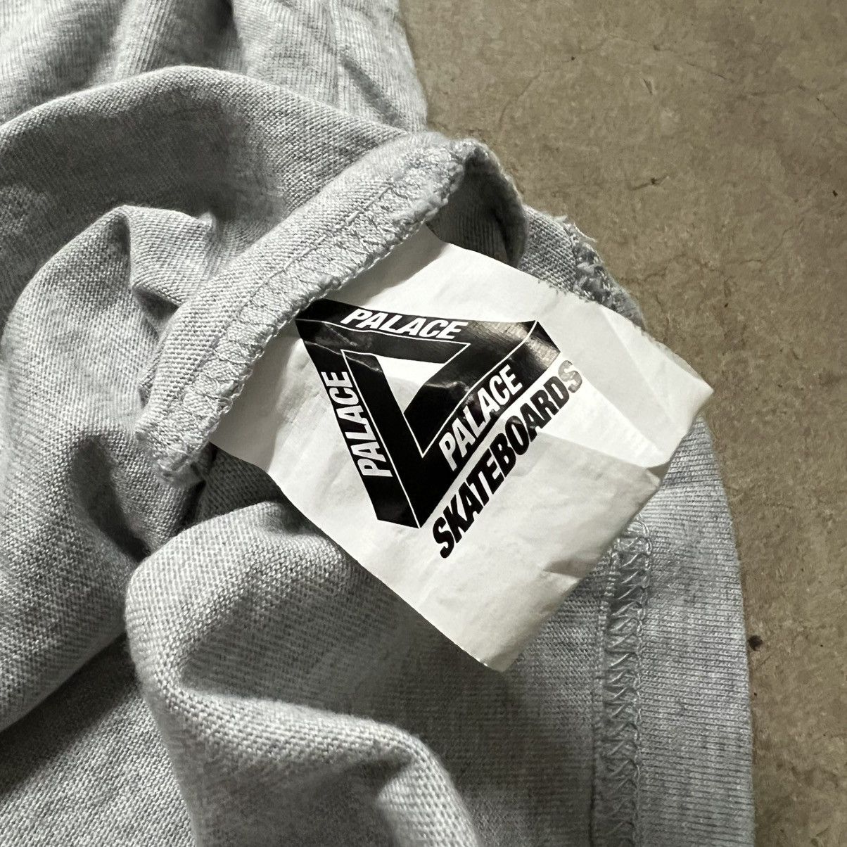 Hypebeast × Palace Palace Skateboards “Basically A T-Shirt” Logo Shirt Size US L / EU 52-54 / 3 - 5 Thumbnail