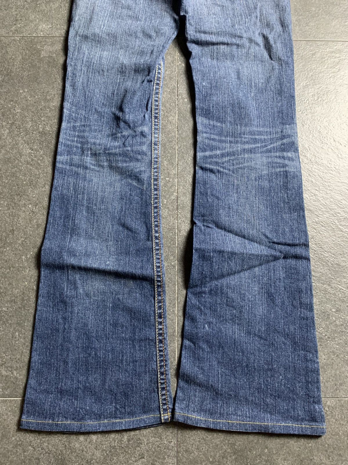 If Six Was Nine × Japanese Brand × Le Grande Bleu (L.G.B.) 2000s Vienus Bliss by Something Edwin Bootcut Jeans Size US 28 / EU 44 - 12 Thumbnail