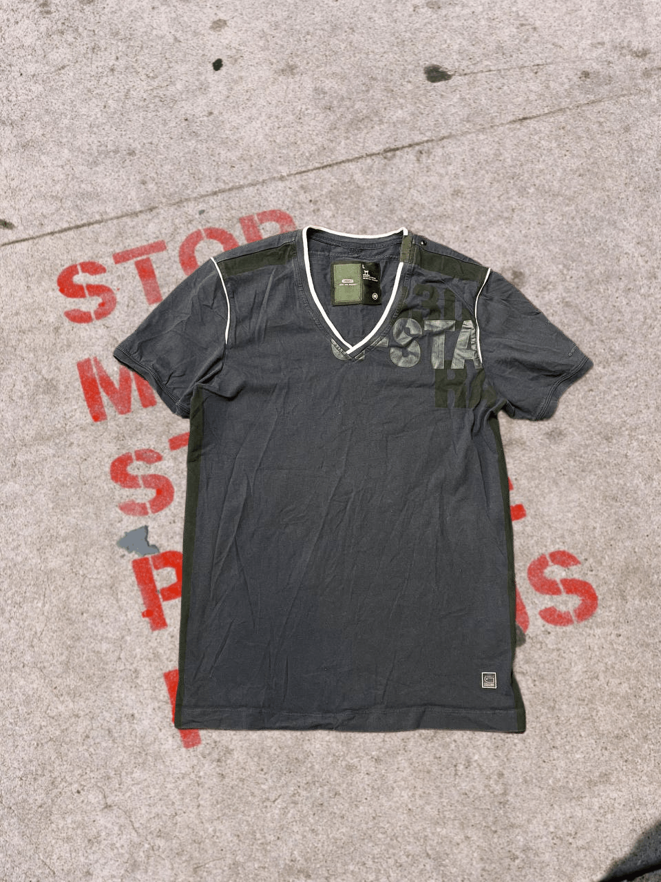 G-Star Vintage T-shirts G-Star Raw Big Logo Y2K 00s Size US L / EU 52-54 / 3 - 1 Thumbnail
