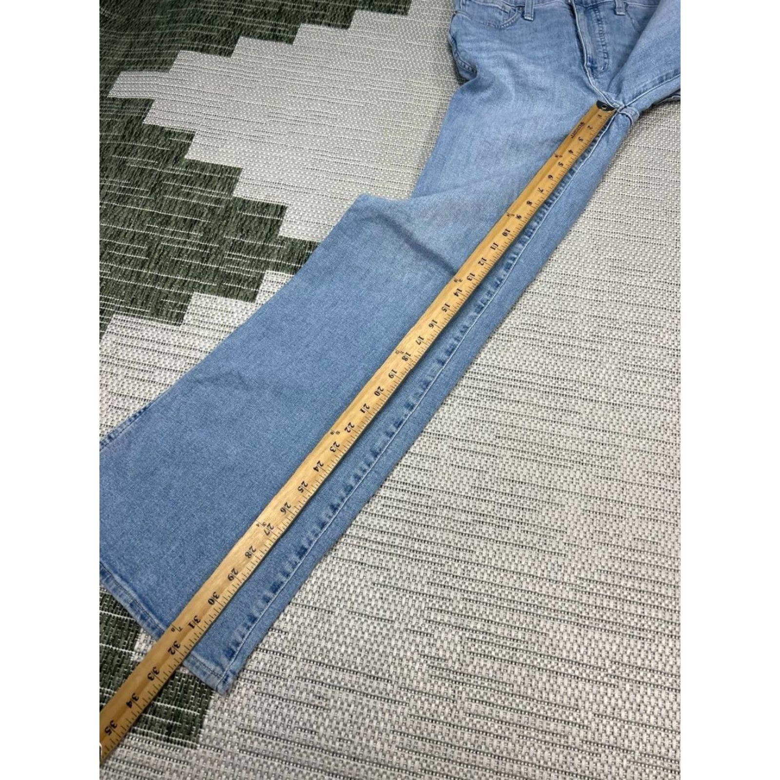 Madewell Madewell Jeans Womens 11 Inch High Rise Flare Jeans Blue Denim Cotton Stretch 26x32 Vintage No N/A Size 26" / US 2 / IT 38 - 2 Thumbnail