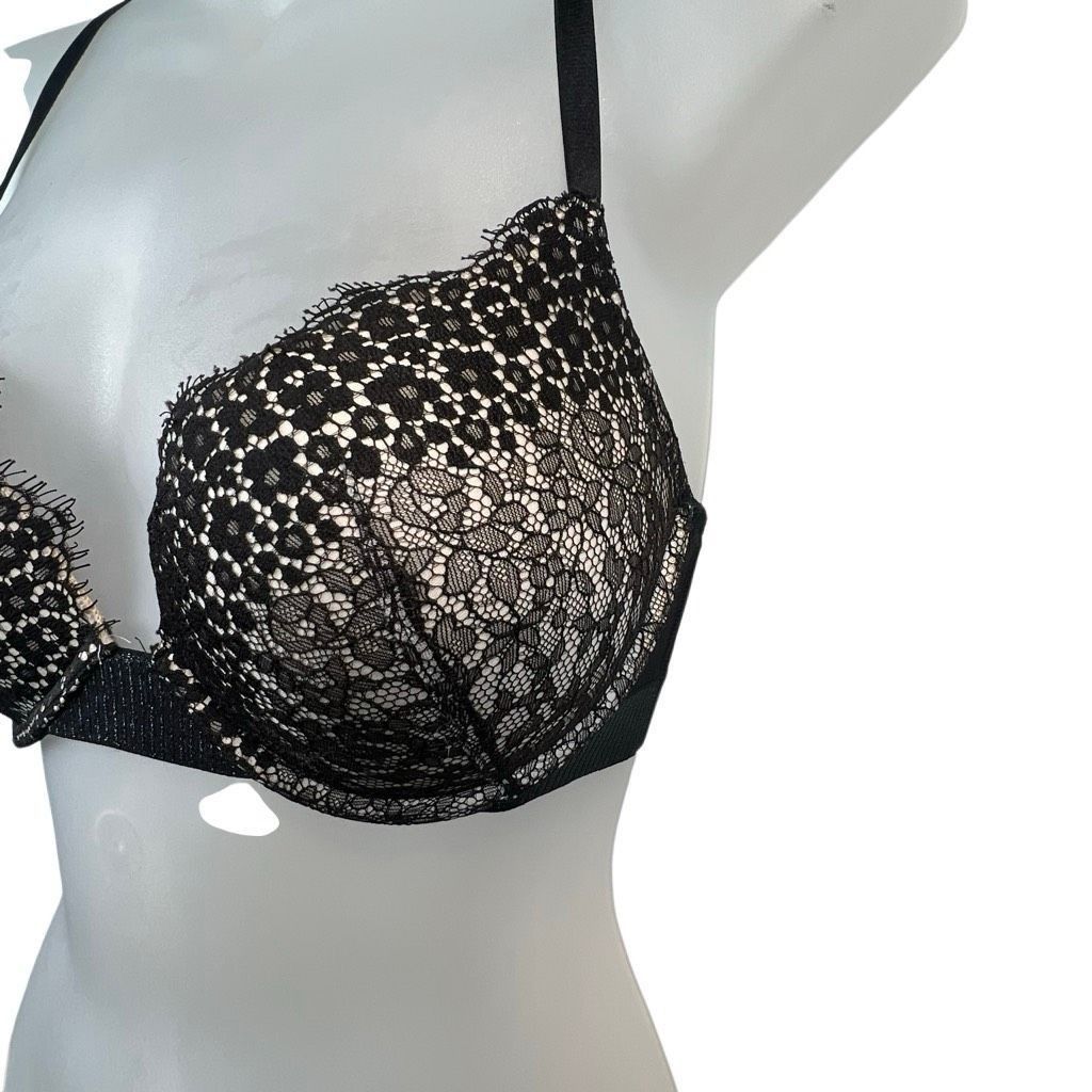 Victoria's Secret Victoria’s Secret Black Lace Push-Up Bra 32D D70 Size ONE SIZE - 2 Thumbnail