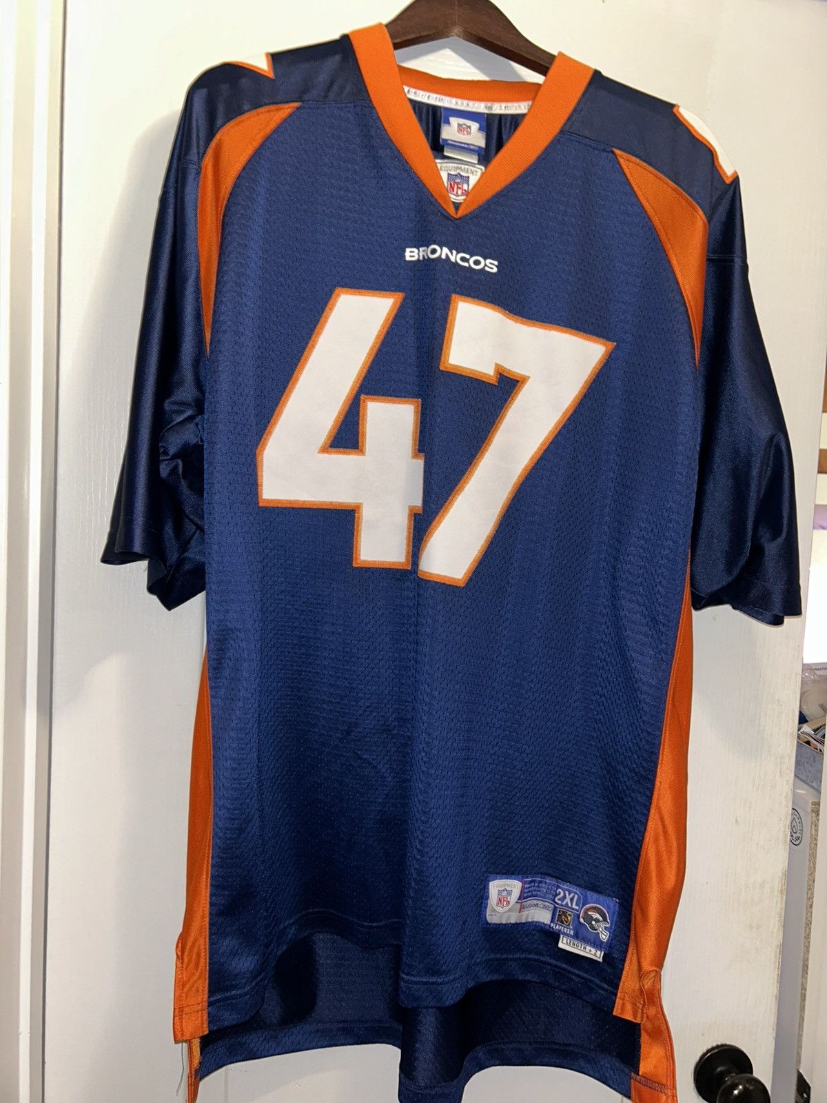 Brand new vintage Denver Broncos JOHN LYNCH Reebok jersey, store Size XL