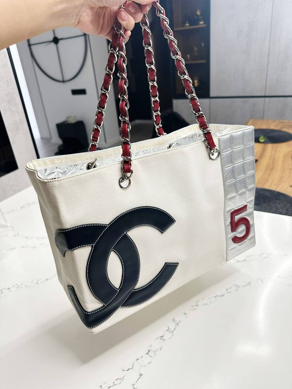 image of Chanel Shopper, Women's