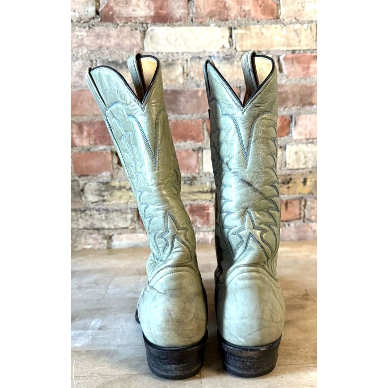 Tony Lama VINTAGE Tony Lama Men's Cowboy Boots Belt 9.5D Beige-Gray Leather Size ONE SIZE - 6 Thumbnail