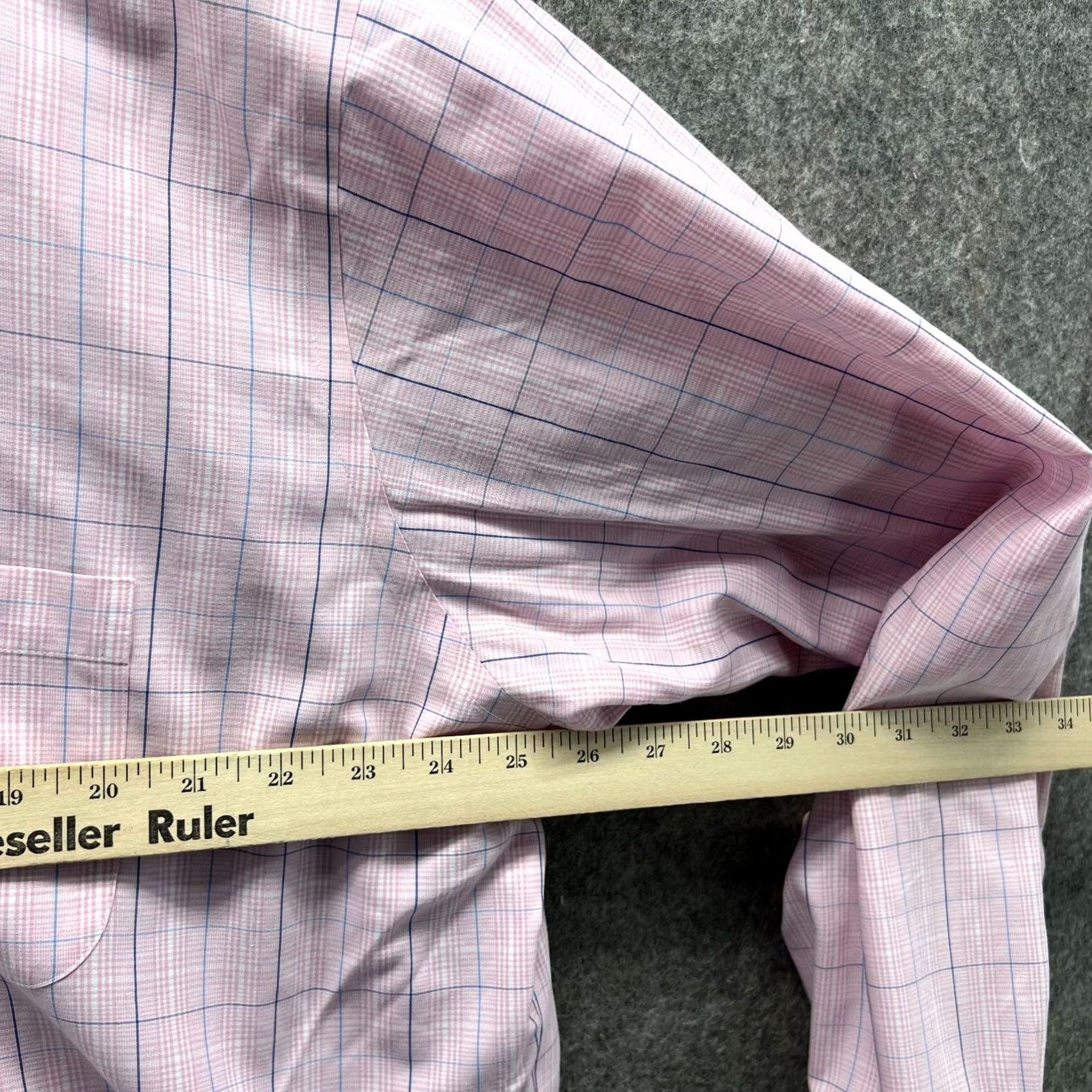 Brooks Brothers VINTAGE Brooks Brothers Shirt Men 17 34 Pink Plaid Button-Down - Casual Business Formal 50 in Chest Regular Fit Long Sleeve Total Size: 17 34 Pink Size US XL / EU 56 / 4 - 4 Thumbnail