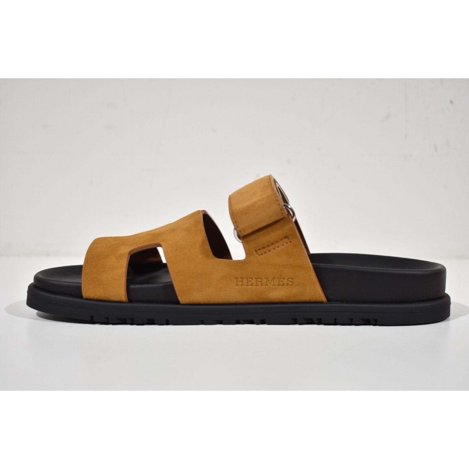 Hermes Hermes Chypre Sandal Black Naturel Gold Suede H Logo Size US 8 / IT 38 - 7 Thumbnail