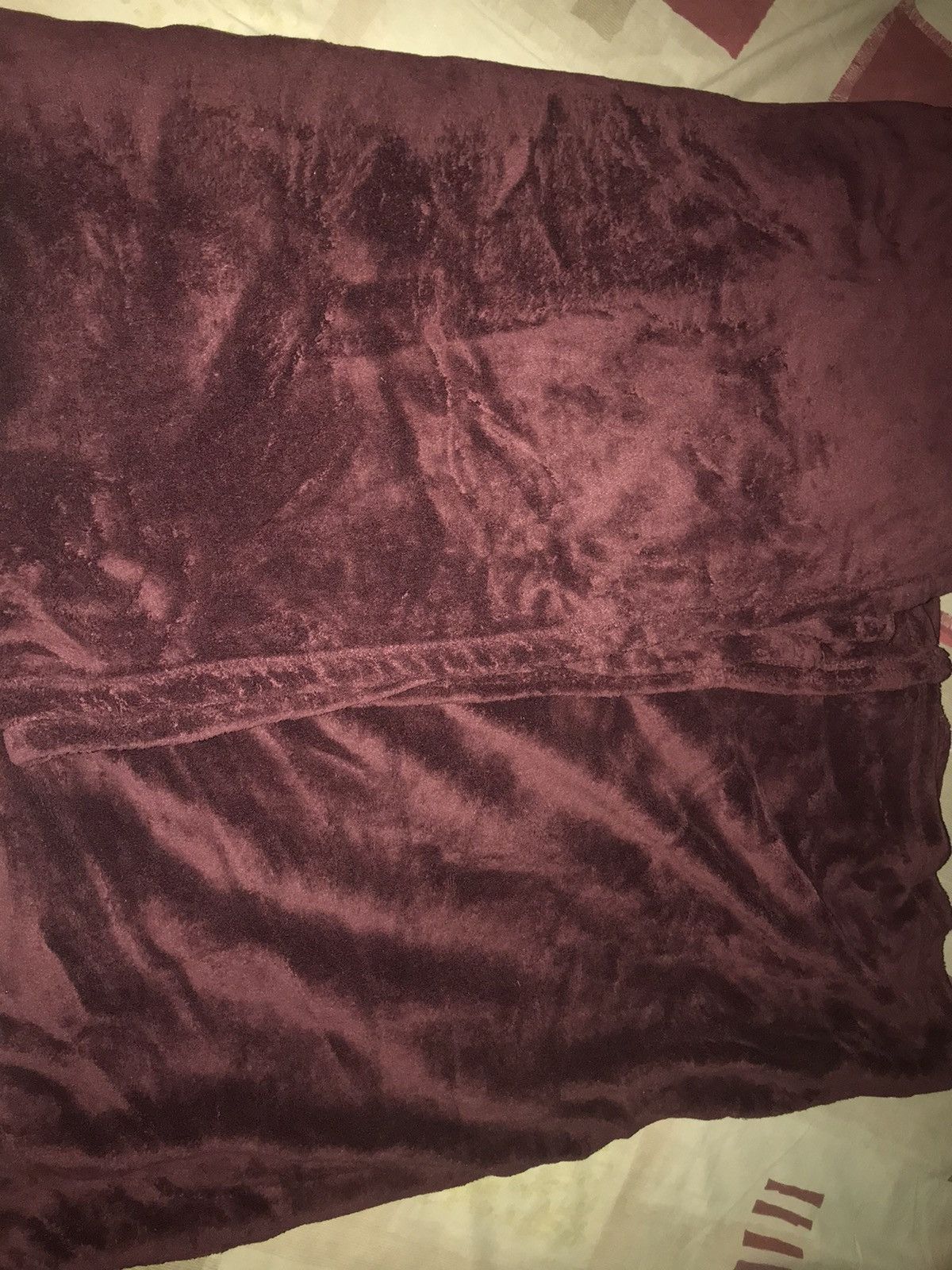Calvin Klein Calvin Klein Solid Fleece Oversized Large Blanket - Wine Size ONE SIZE - 5 Thumbnail