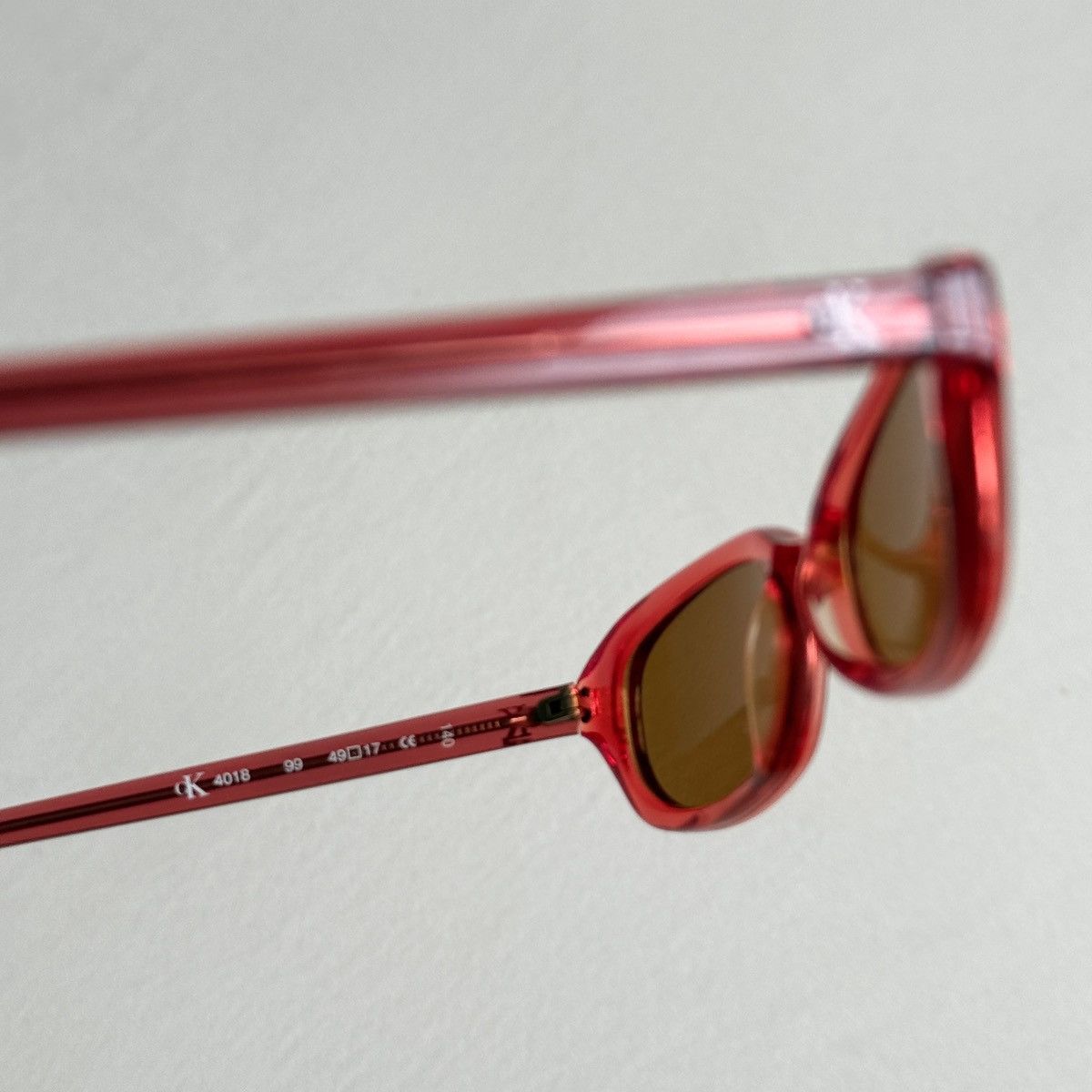 Calvin Klein Calvin Klein Sunglasses Size ONE SIZE - 4 Thumbnail