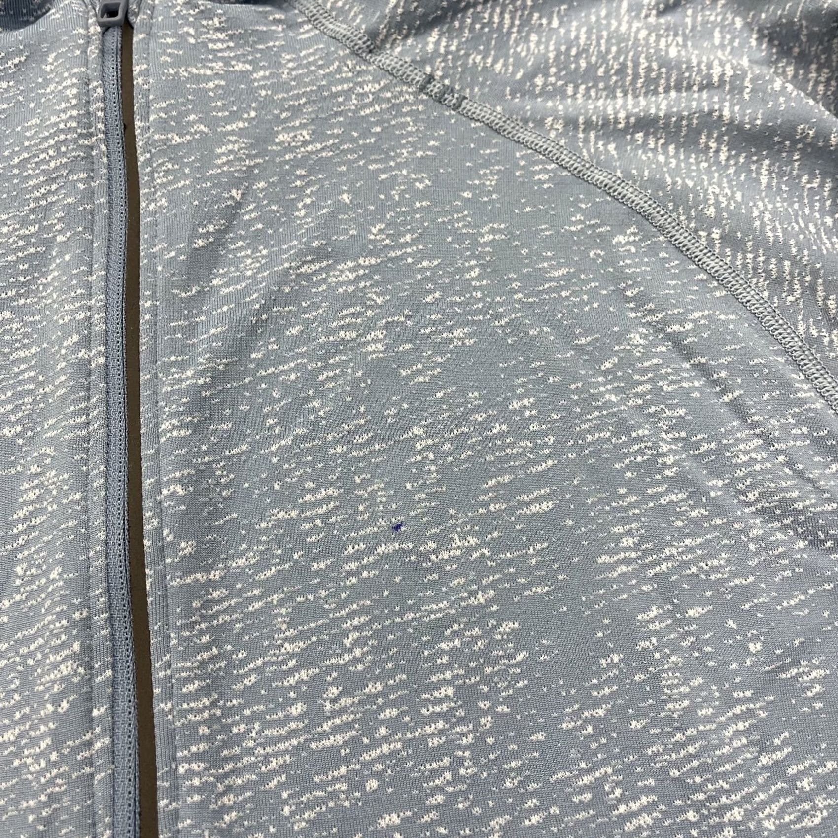 Lululemon Lululemon Jacket Mens M Blue Geometric 1/4 Zip Pullover Gym Size US M / EU 48-50 / 2 - 4 Thumbnail