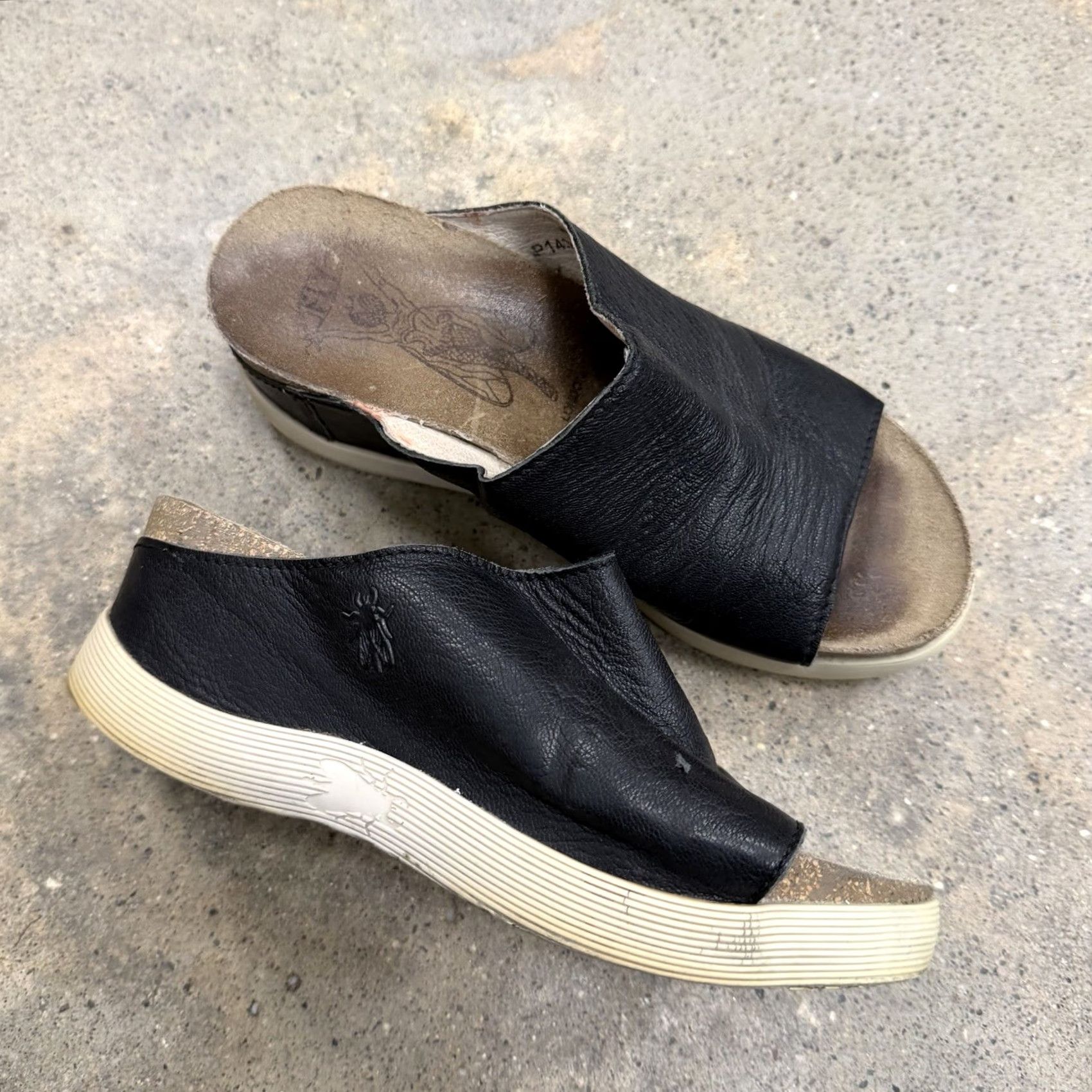 Fly London Fly London Sandals Womens 36 Slide Black Slip On Open Toe Wedge Heels Casual Open Toe Summer Sandal Womens 36 Black Slides Size US 6 / IT 36 - 2 Thumbnail