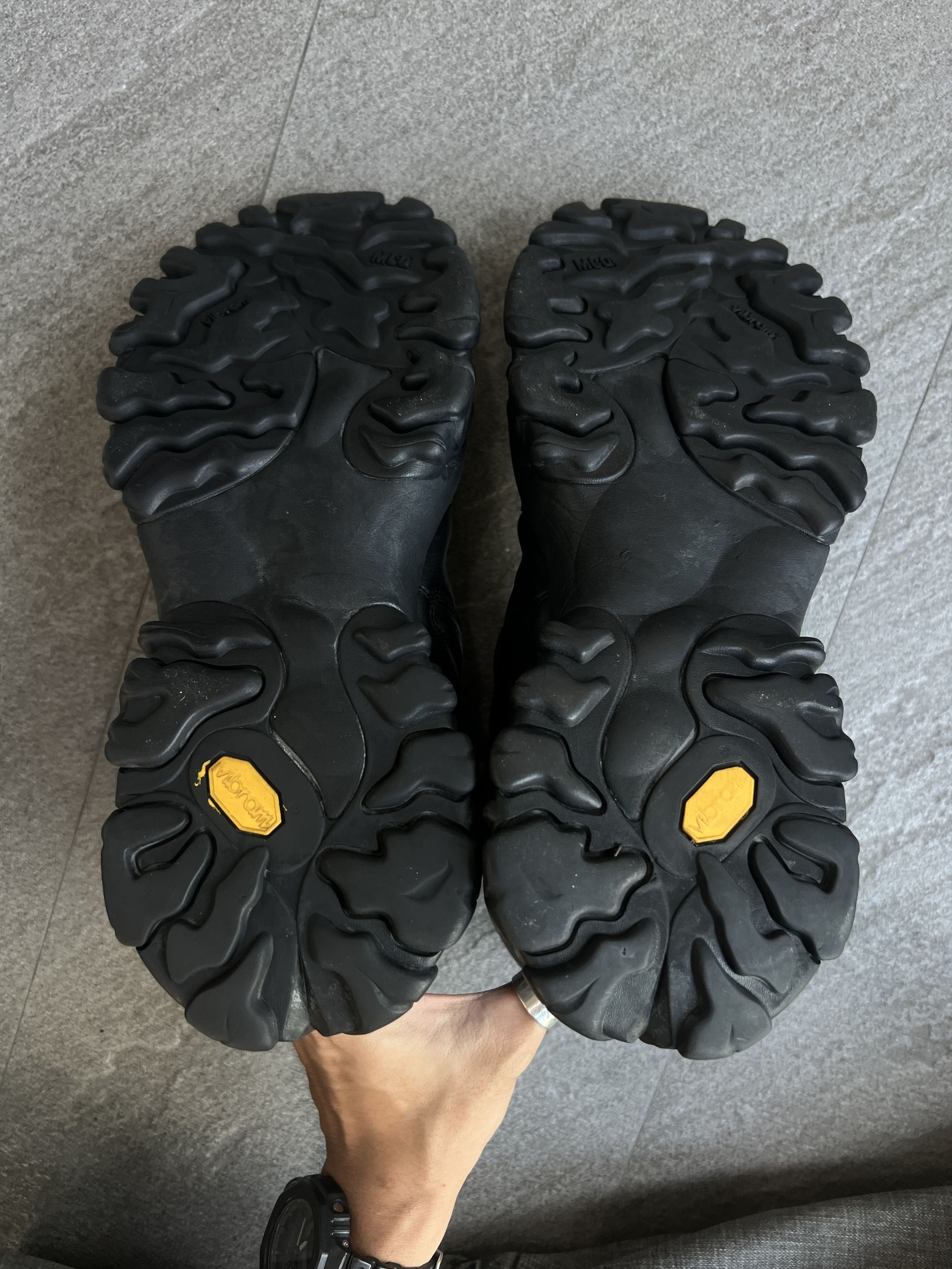 McQ Alexander McQueen McQ Alexander McQueen Chunky Vibram Crimp Chelsea Boots Size US 11 / EU 44 - 12 Thumbnail