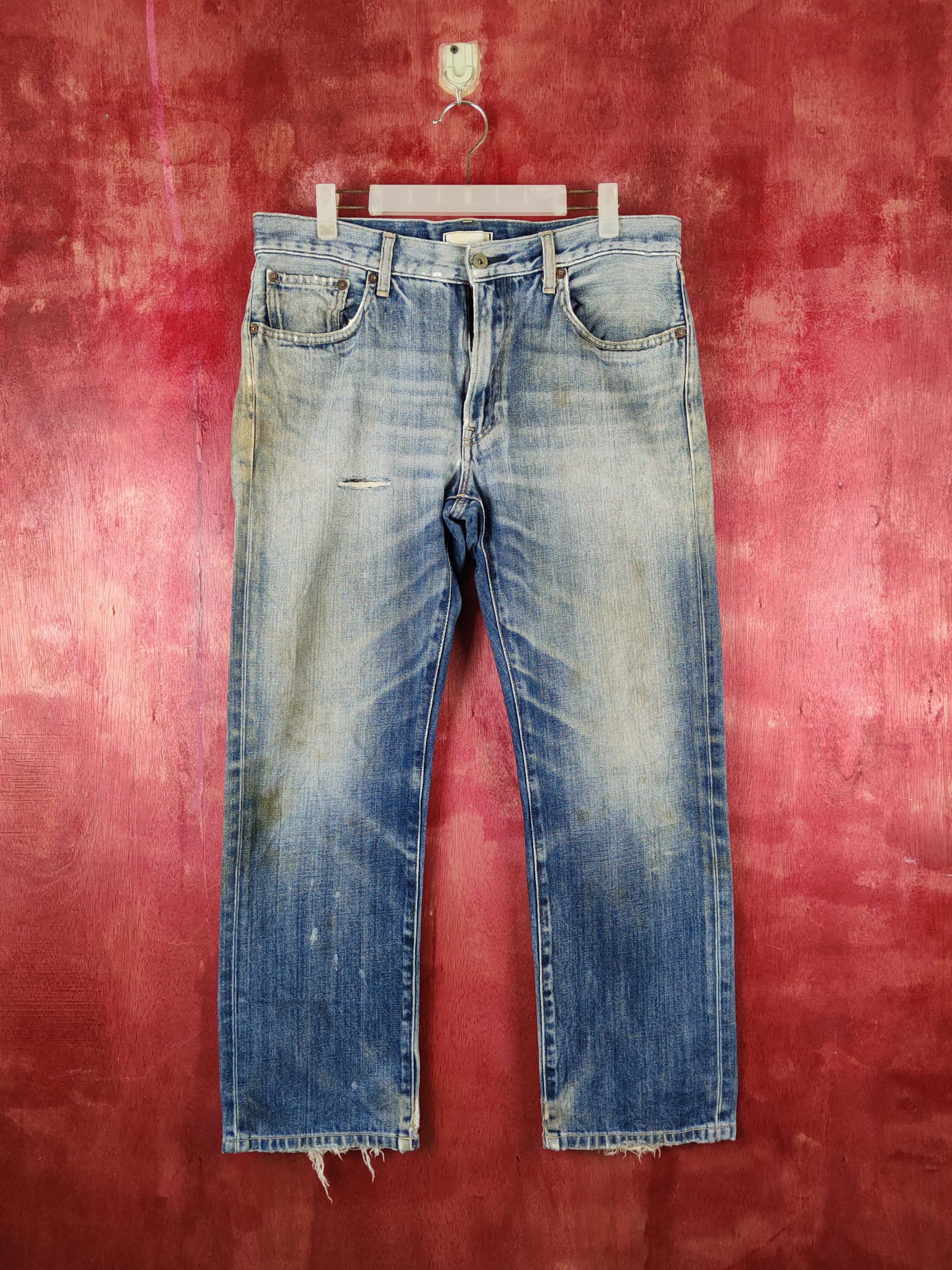 Japanese Brand Uniqlo Blue Faded Distressed Ripped denim Jeans #S2240 Size US 34 / EU 50 - 1 Thumbnail