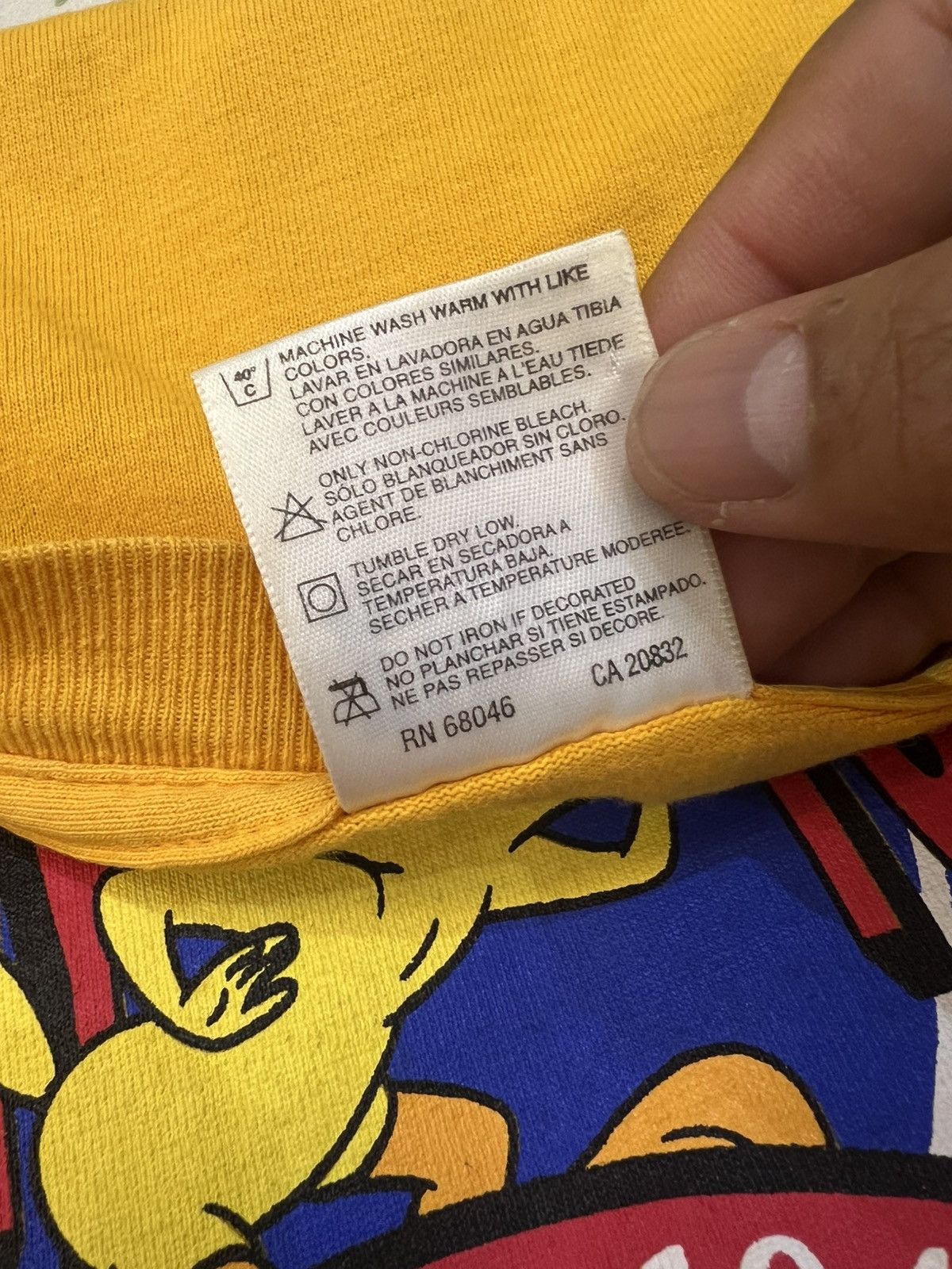 Cartoon Network VINTAGE 1995 TWEETY LOONEY TUNES SHIRT Size US L / EU 52-54 / 3 - 4 Thumbnail