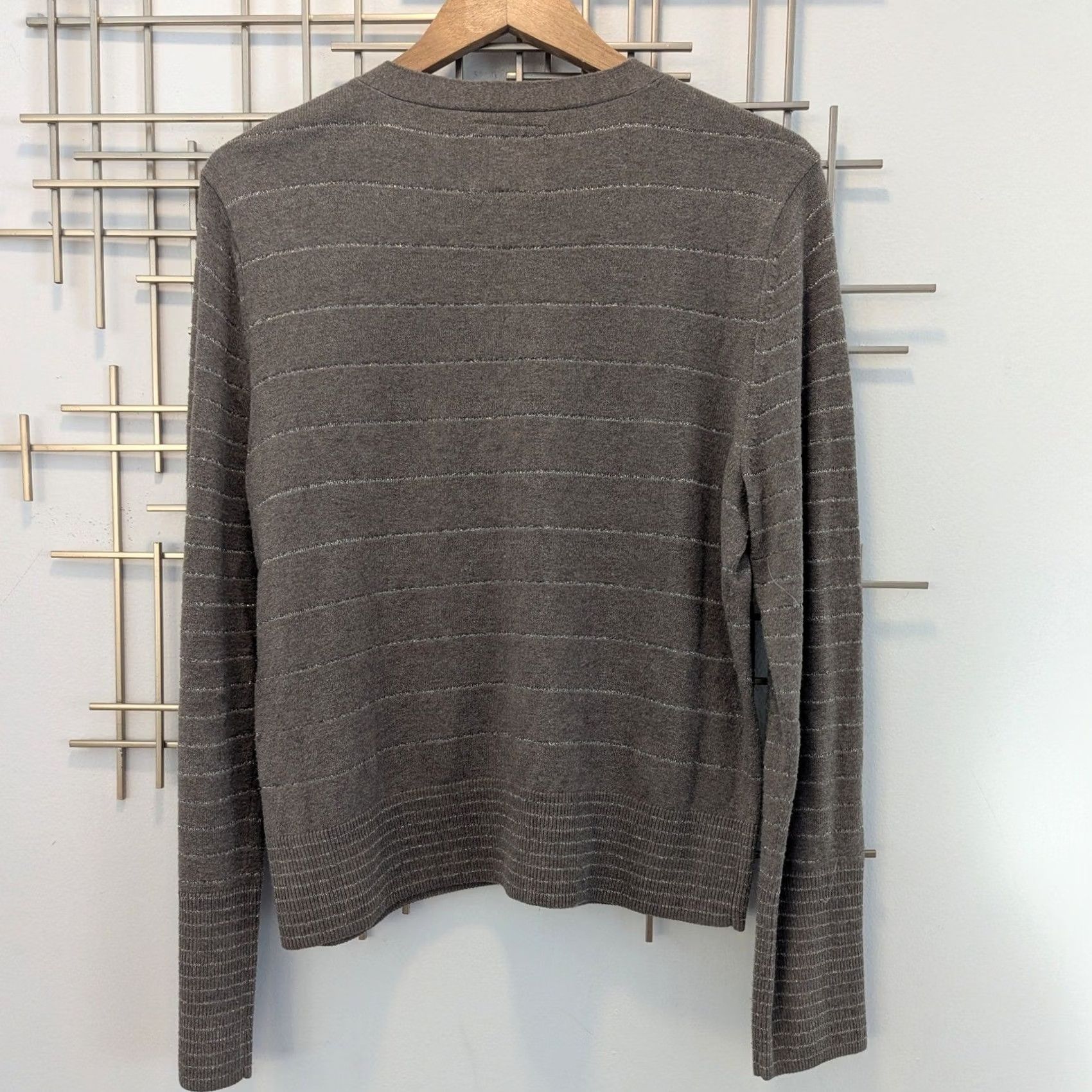American Eagle Outfitters American Eagle Women's XL Cardigan Sweater Grey Metallic Stripe V Neck Y2K Size XL / US 12-14 / IT 48-50 - 2 Thumbnail
