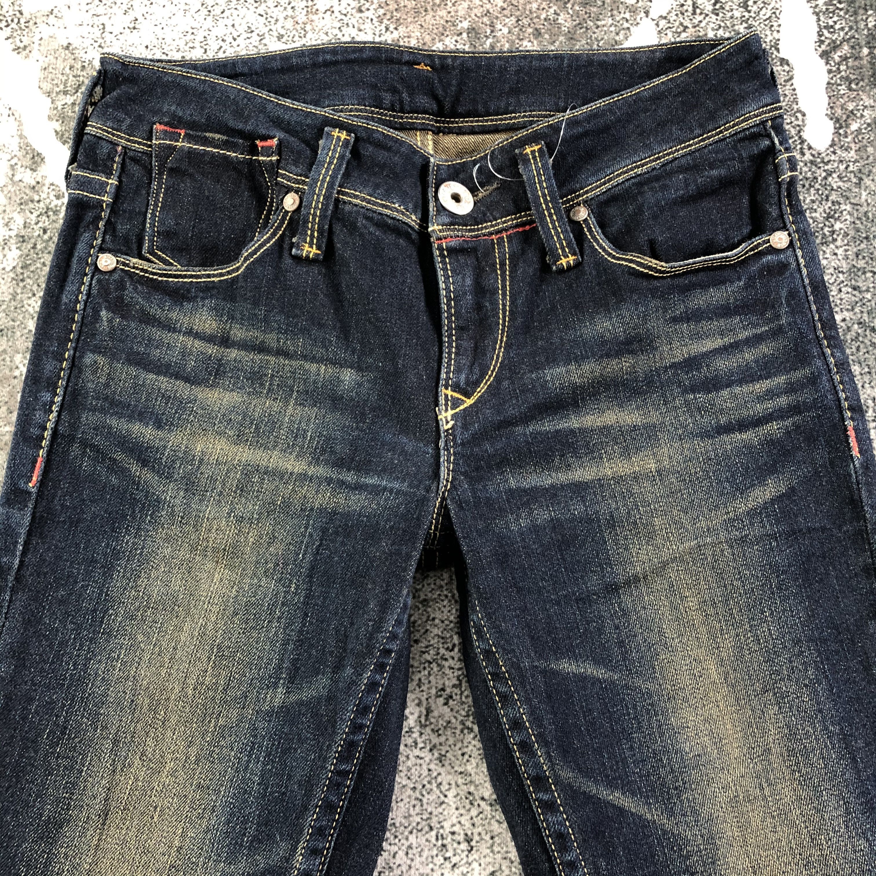 Levi's Vintage Levis 552 Jeans Dark Wash Denim KJ1854 Size 28" / US 6 / IT 42 - 3 Thumbnail