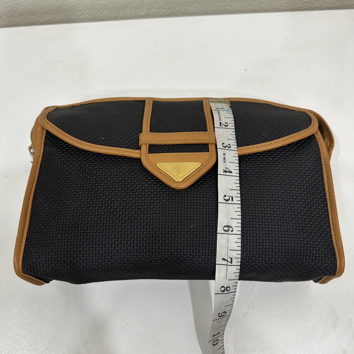 Yves Saint Laurent ‼️LASTDROP‼️ AUTHENTIC YSL VINTAGE CLUTCH BAG Size ONE SIZE - 8 Thumbnail