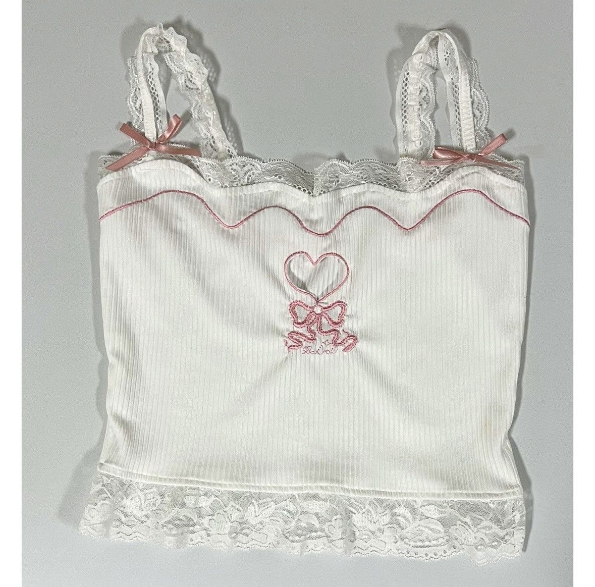 Japanese Brand White Pink Lace Heart Bows Cut-Out Crop Top Shirt Cami XS 🎀✨ Size XS / US 0-2 / IT 36-38 - 2 Thumbnail