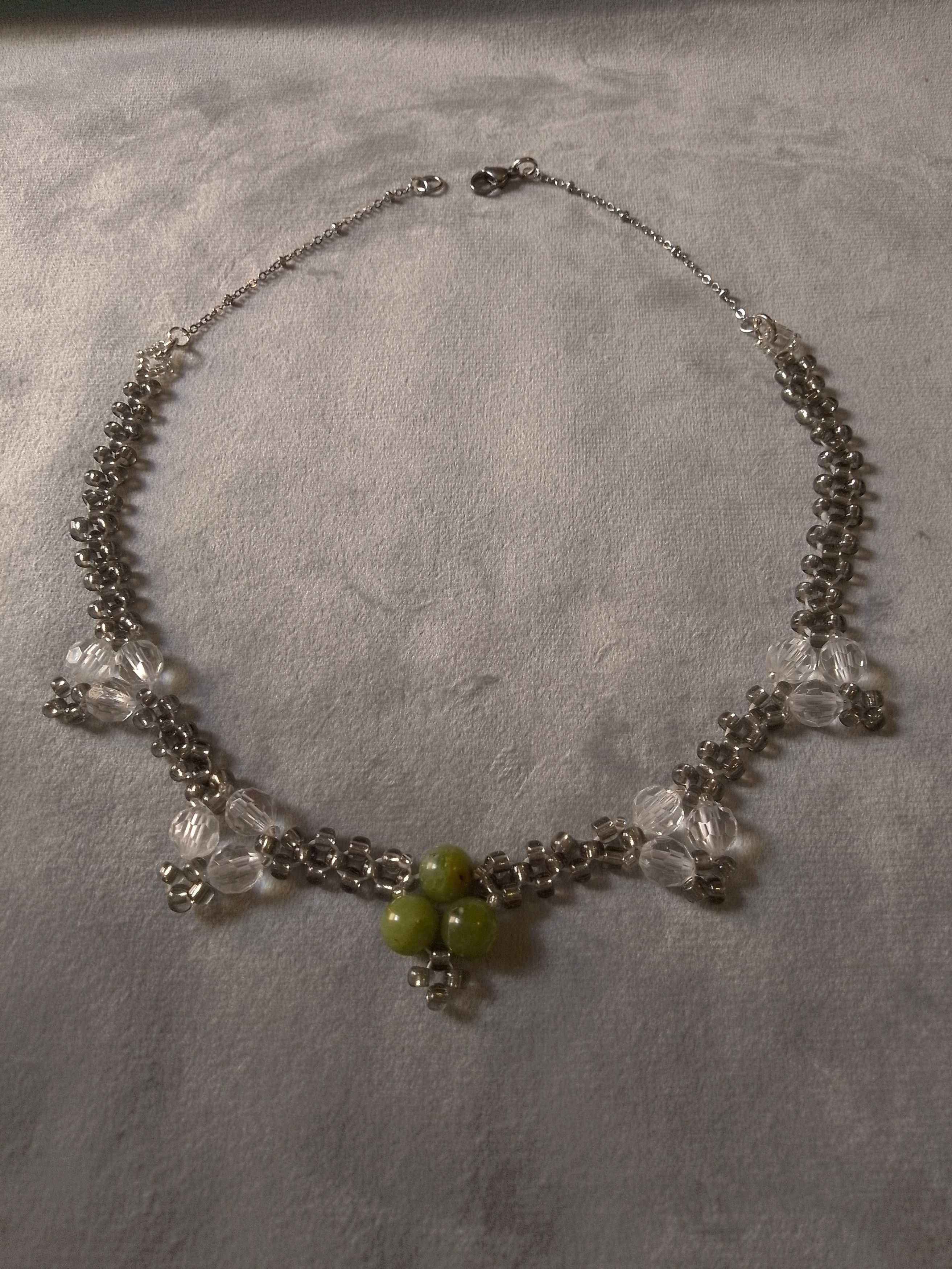 Handmade Elegant Necklace Green with natural jade gemstones Size ONE SIZE - 8 Thumbnail