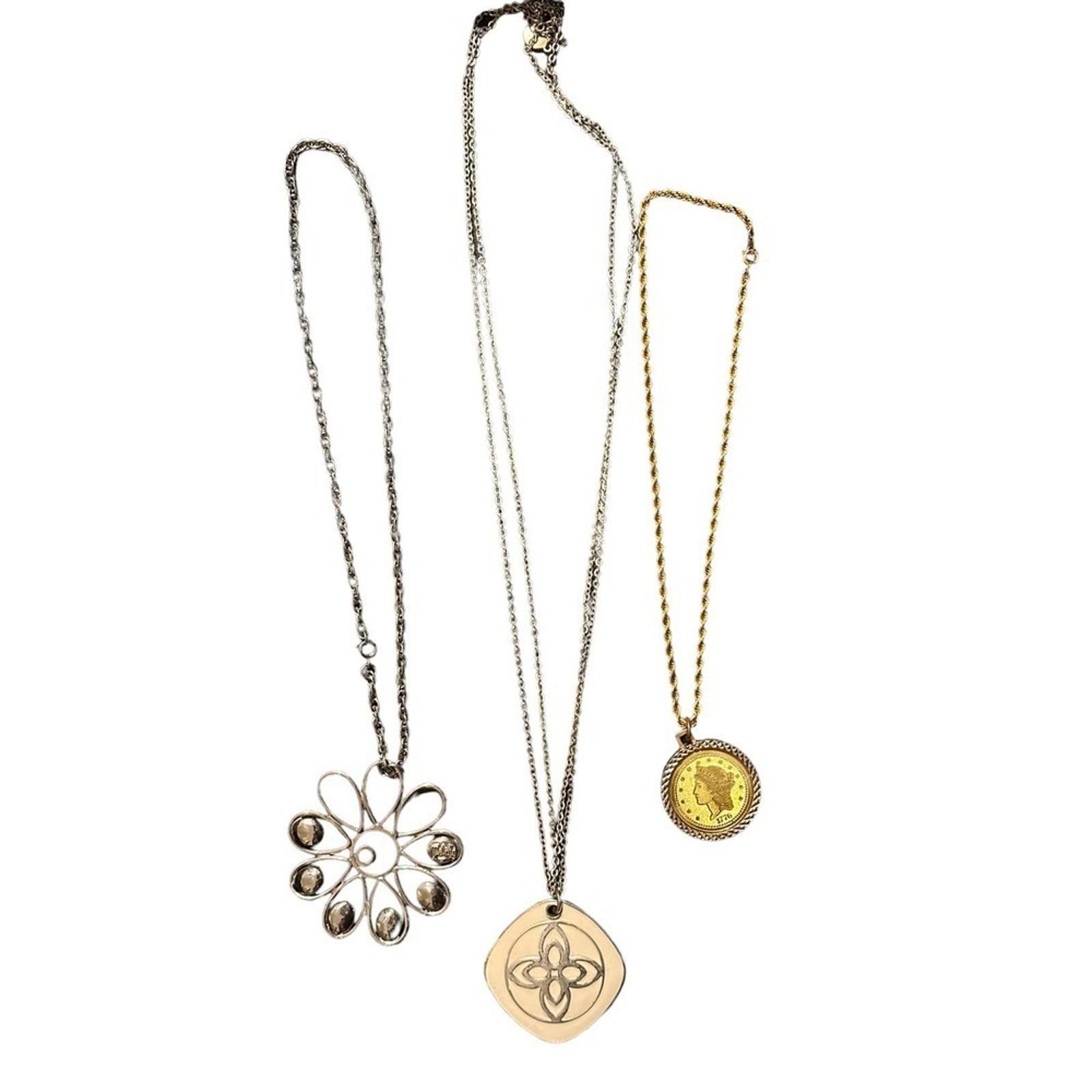 Vintage Lot of 3 Pendant Necklaces Size ONE SIZE - 2 Thumbnail