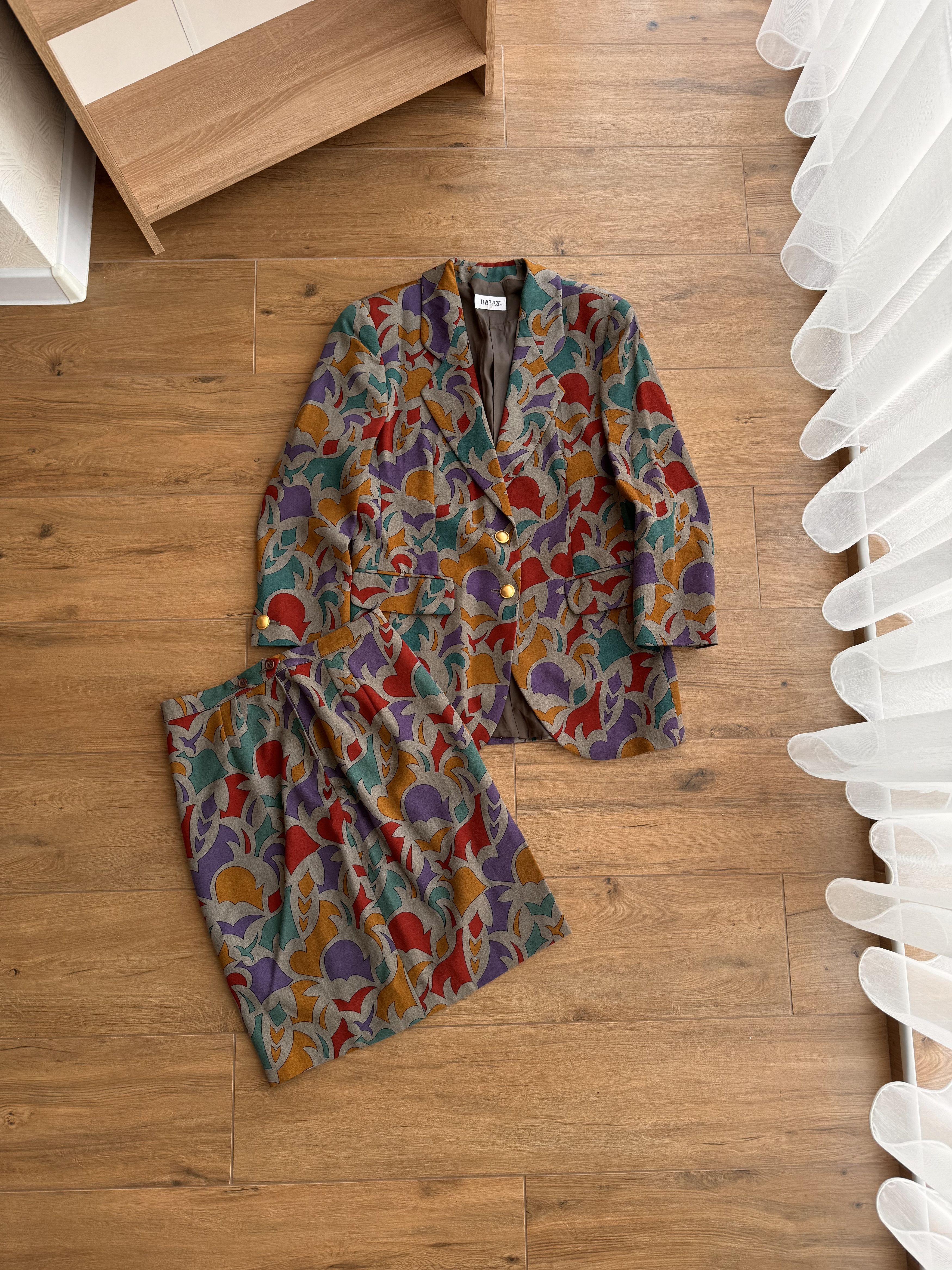 Bally Vintage Bally Gruppo GFT Collaudo Wool Floral Blazer&Ski Size L / US 10 / IT 46 - 1 Thumbnail