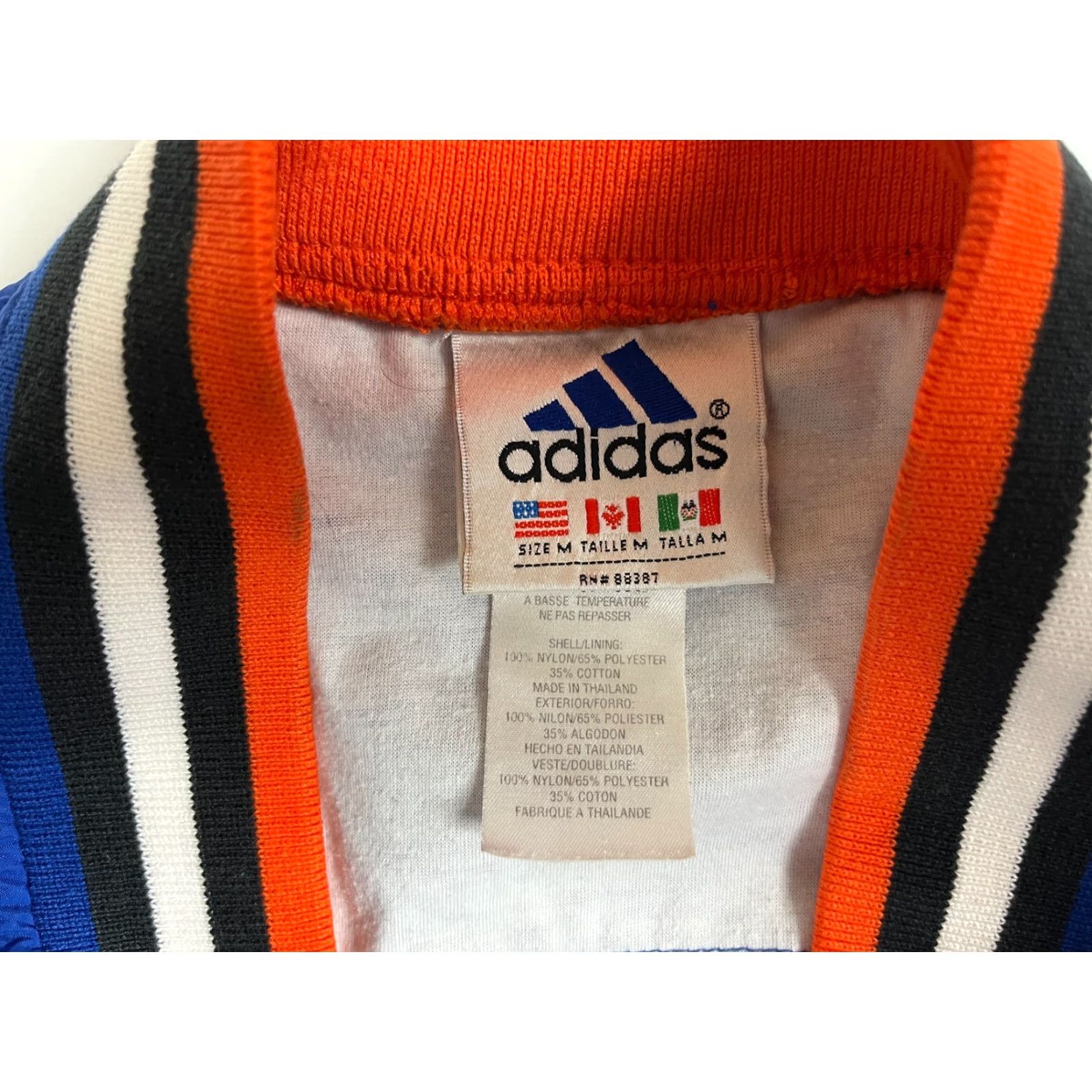 Adidas VINTAGE Adidas Windbreaker Jacket Mens 90s V-Neck Pullover Sz M Blue Front Pockets Zip Side Embroidery Size US M / EU 48-50 / 2 - 6 Thumbnail