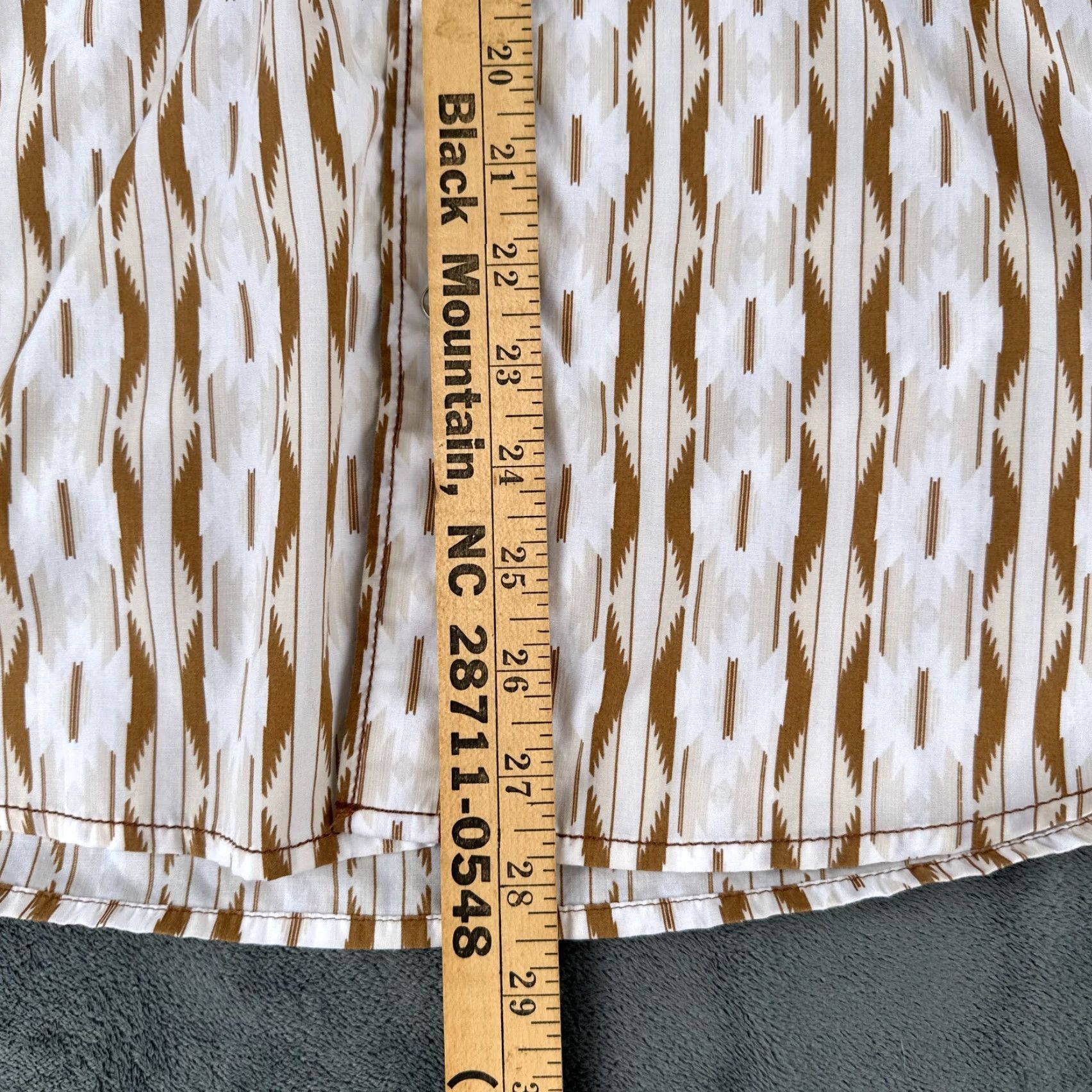 Vintage Gibson Shirt Mens Medium Pearl Snap White Brown Aztec Geometric Rockabilly Rodeo Size US M / EU 48-50 / 2 - 6 Thumbnail