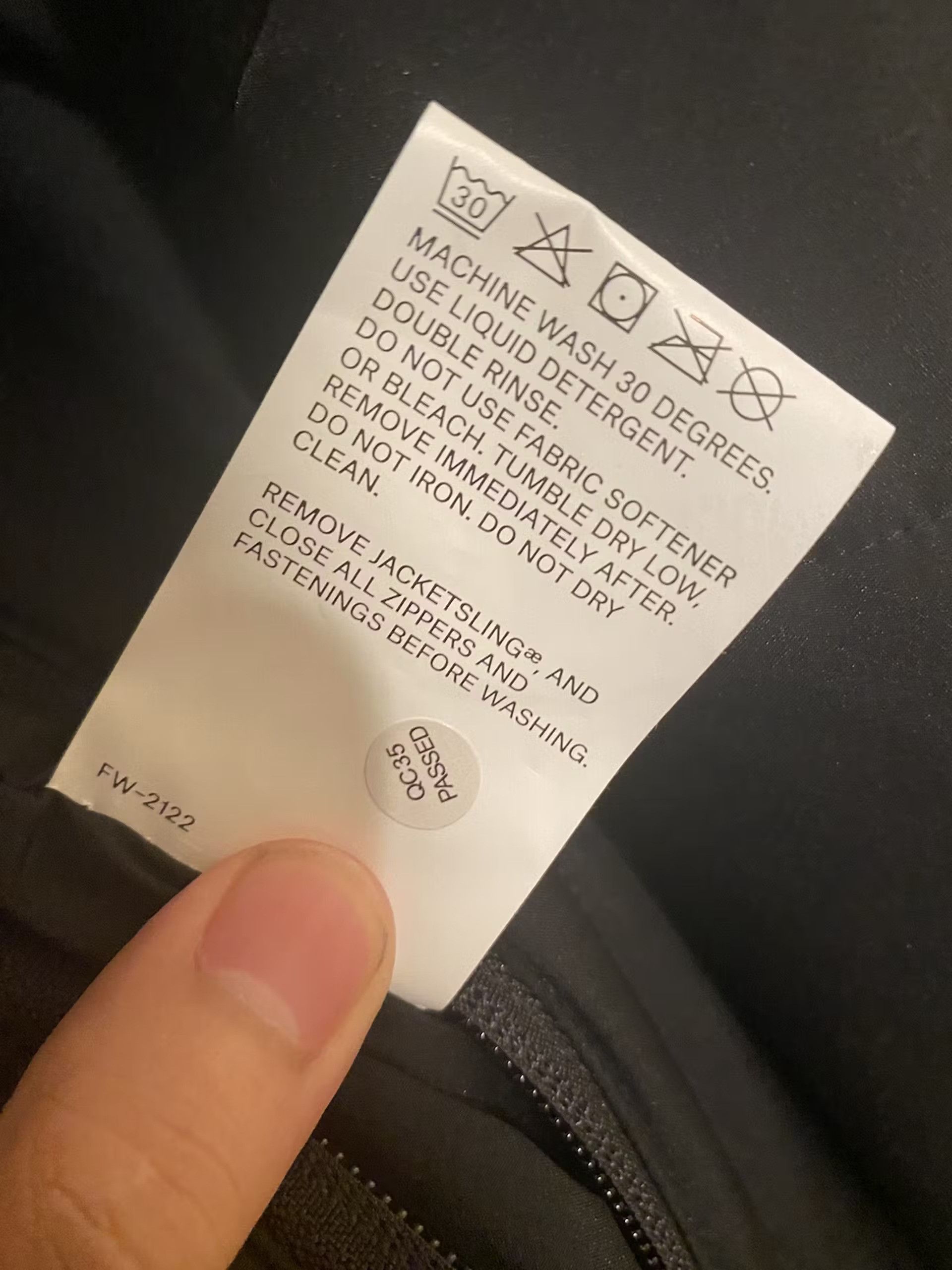 Acronym Acronym J91-WS Size US M / EU 48-50 / 2 - 9 Thumbnail