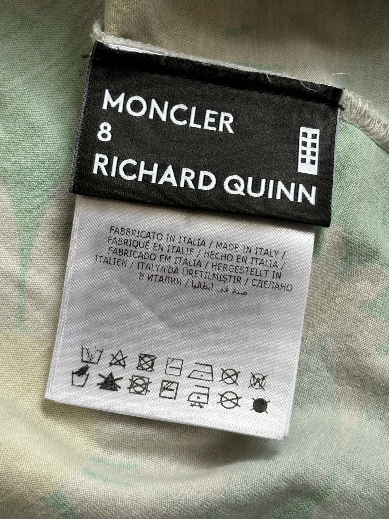 Moncler Moncler n°0 9 Richard Quinn T-shirt Tee Size US M / EU 48-50 / 2 - 10 Thumbnail