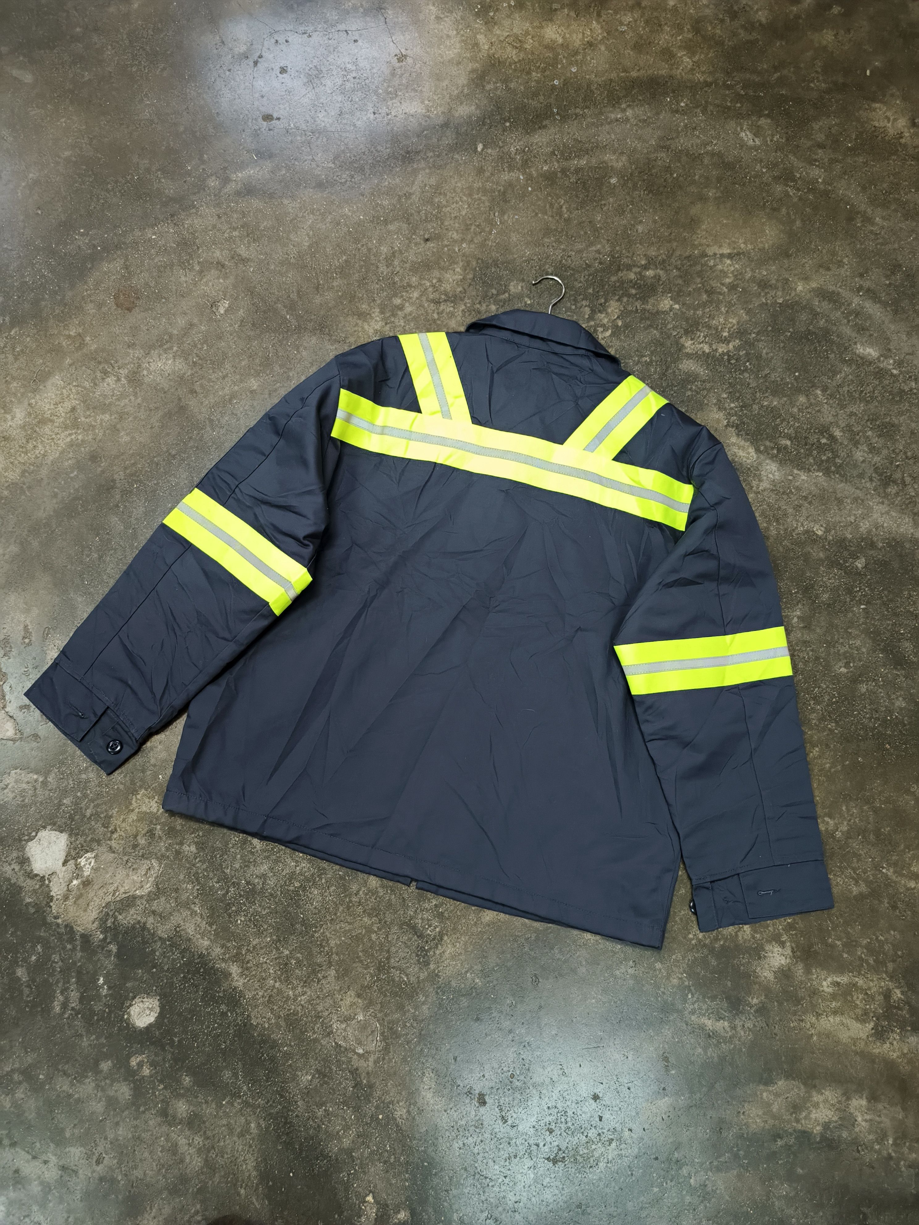 Cintas Cintas River Valley Ingredients Workers Jacket Sun Faded Size US L / EU 52-54 / 3 - 6 Thumbnail