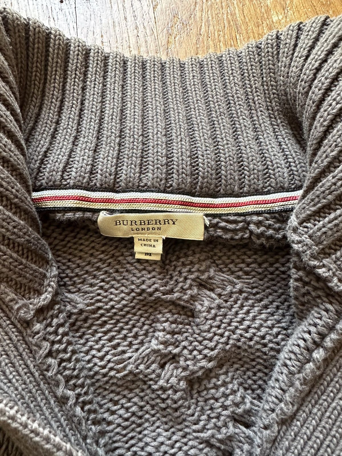 Burberry Vintage Burberry Knit Sweater Cardigan Size US M / EU 48-50 / 2 - 6 Thumbnail