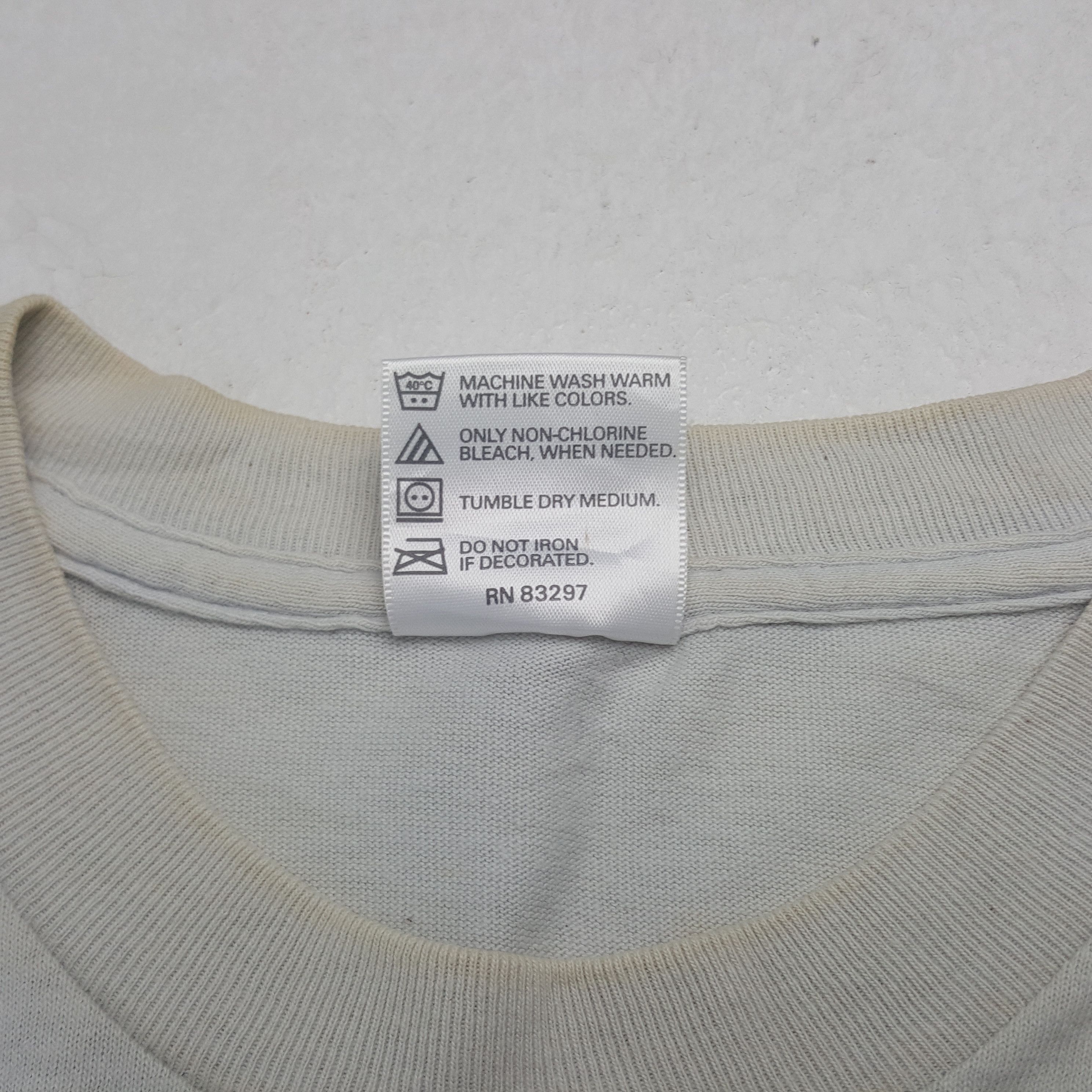 Other Vintage Captain Hedgehog Tshirt Size US XL / EU 56 / 4 - 6 Thumbnail