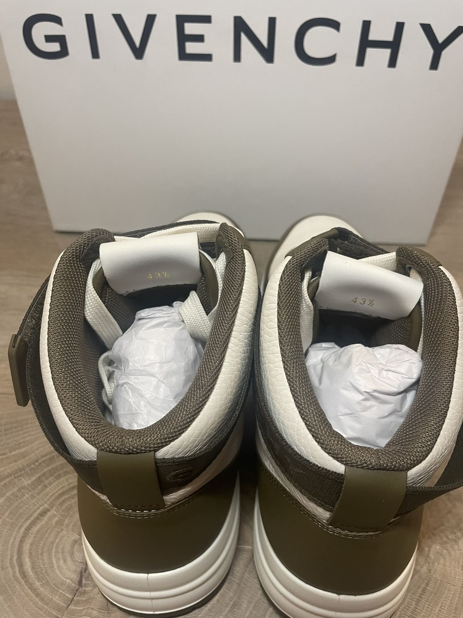 Givenchy High Top Sneakers G4 Givenchy Size US 10.5 / EU 43-44 - 6 Thumbnail