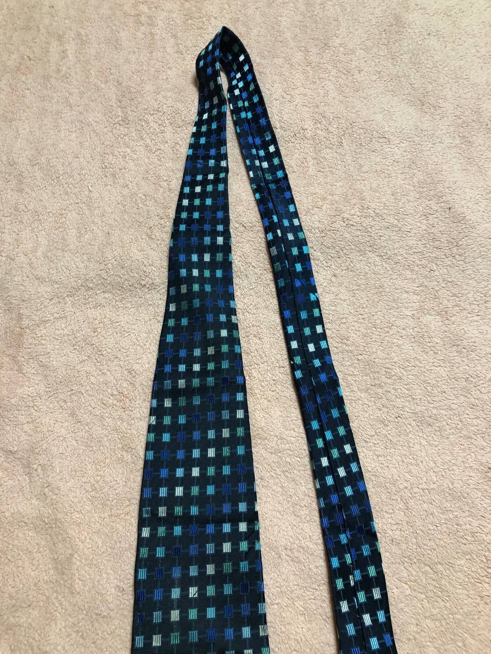 Yves Saint Laurent YSL Yves Saint Laurent Tie Navy Vintage Necktie Silk Size ONE SIZE - 6 Thumbnail