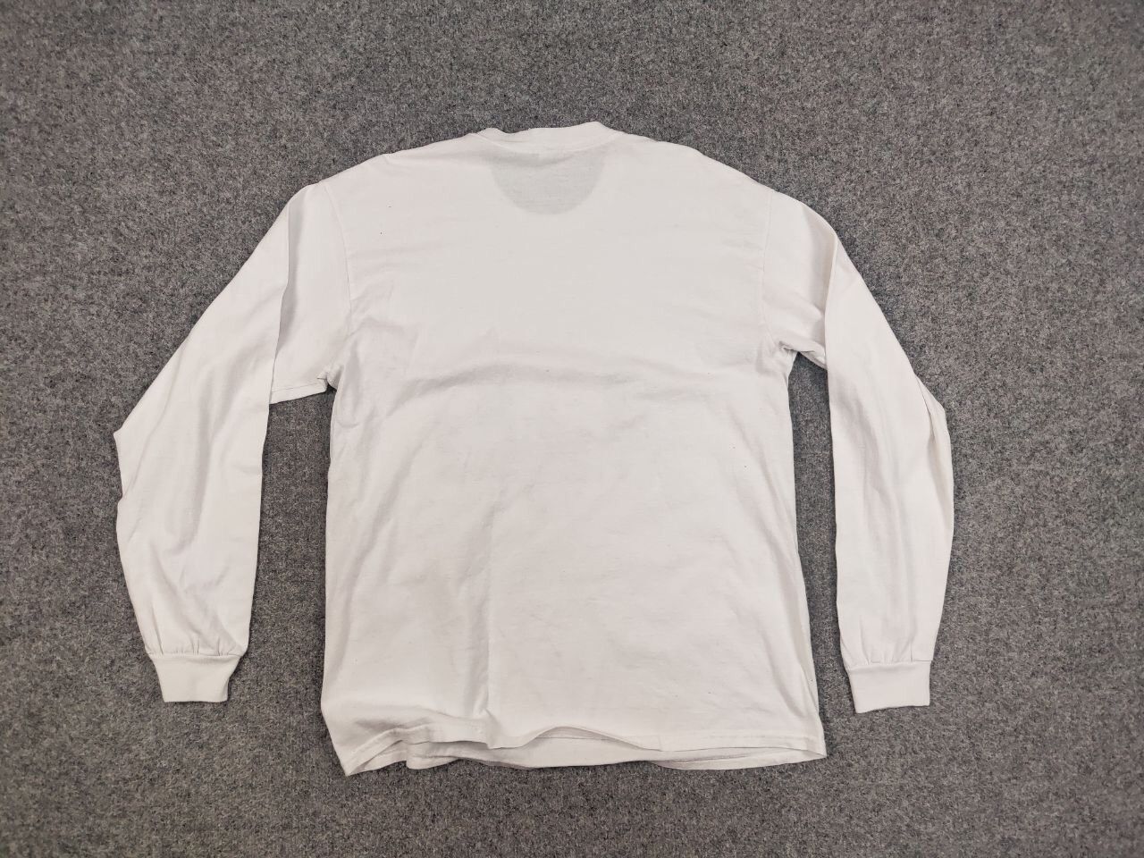 Band Tees Vintage Genesis Lamb Lies Down Broadway Long Sleeve t shirt Size US L / EU 52-54 / 3 - 14 Thumbnail