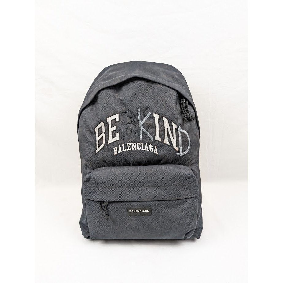 Balenciaga o1rshd1 Q:3 / Size: OS / Be Kind Explorer Backpack in Black Size ONE SIZE - 1 Thumbnail