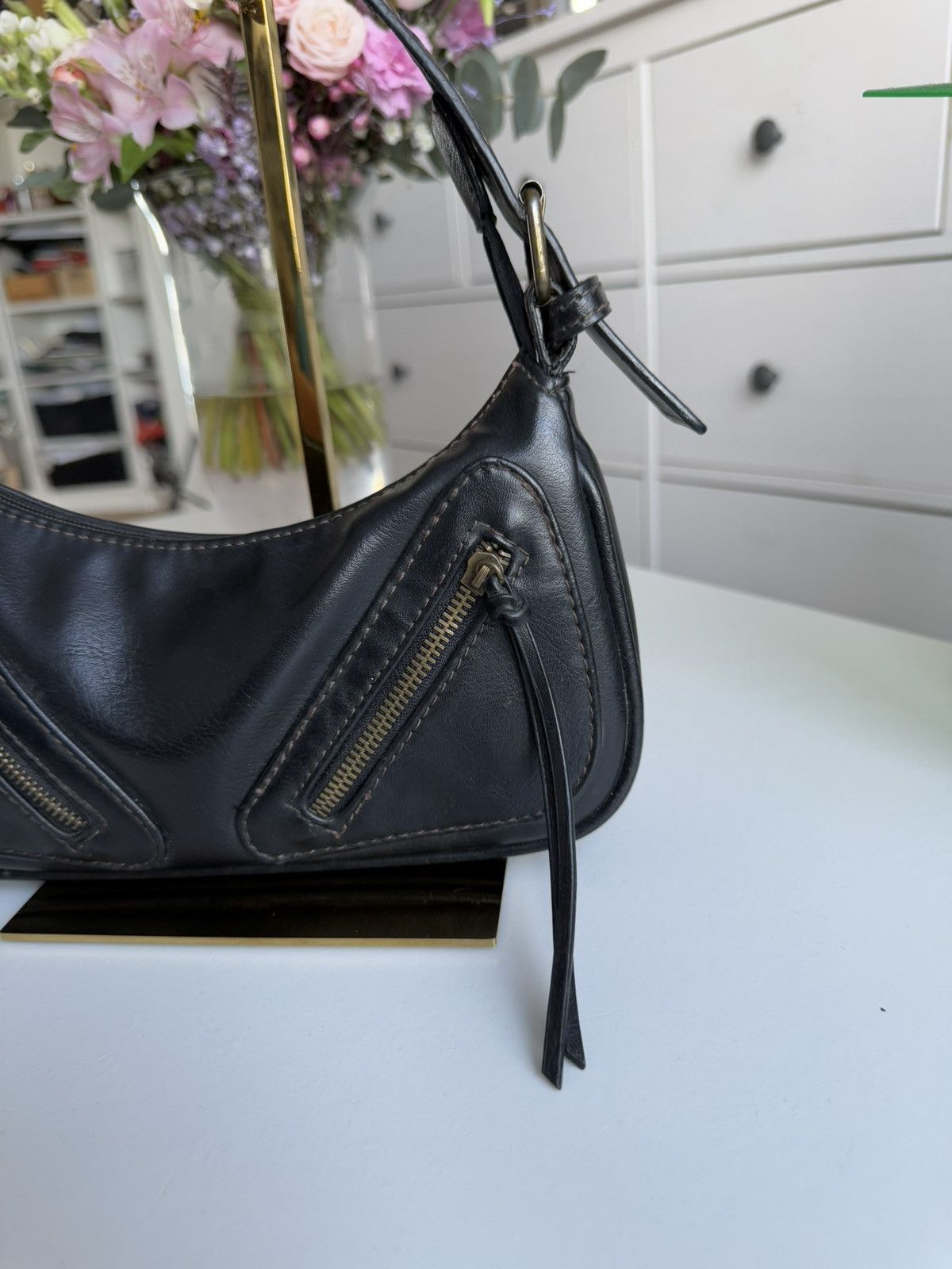 Japanese Brand VIntage y2k leather shoulder hand bag avantgarde opium retro Size ONE SIZE - 4 Thumbnail