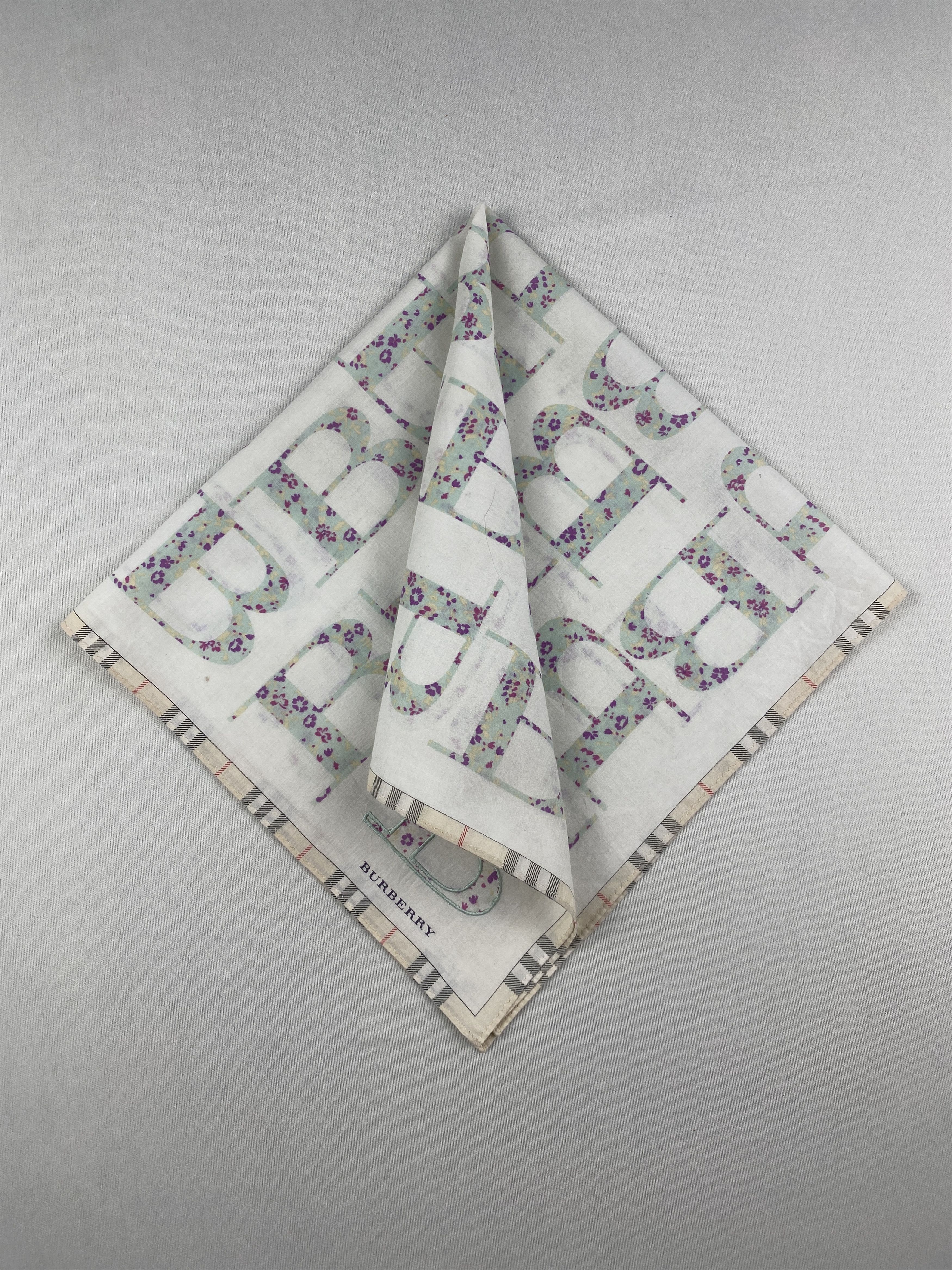 Burberry Vintage Burberry Handkerchief Pocket Square Bandana HM0038 Size ONE SIZE - 2 Thumbnail