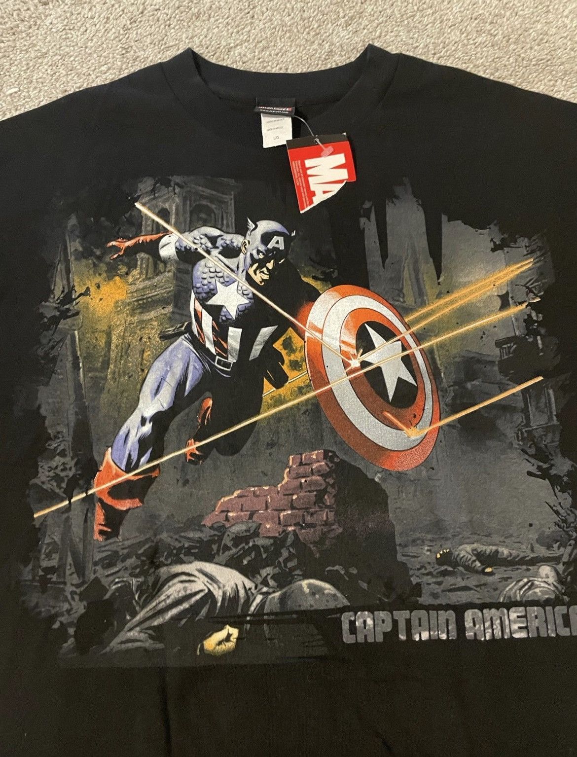 Mad Engine × Marvel Comics × Vintage Vintage Marvel Mad Engine Captain America Shirt Size L NWT Size US L / EU 52-54 / 3 - 1 Thumbnail