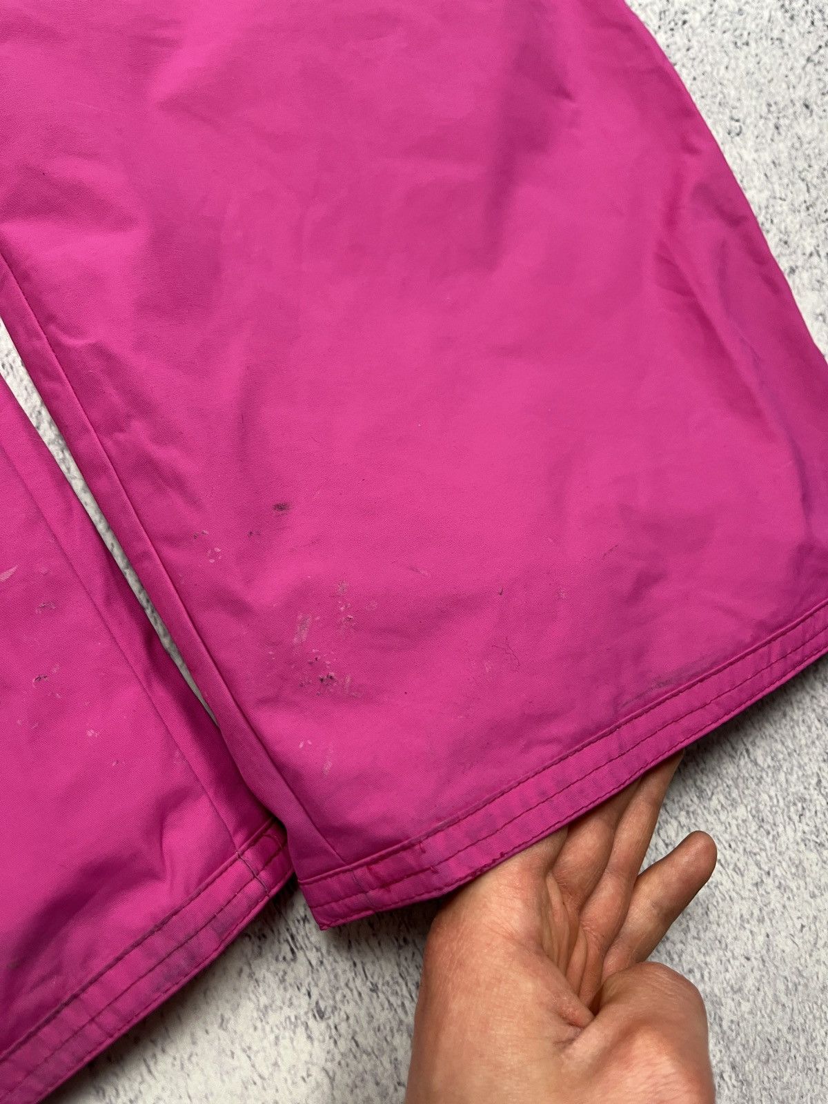 Nike Vintage Nike ACG Ski Snowboard Pants Y2K Pink Gorpcore Hype Size 30" / US 8 / IT 44 - 14 Thumbnail