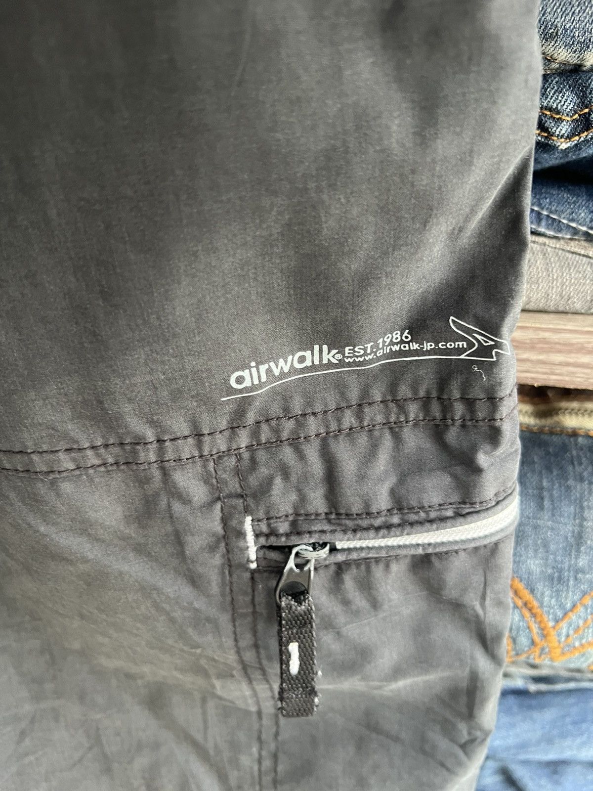 Airwalk 🔥Airwalk Short Cargo Pant Size US 34 / EU 50 - 9 Thumbnail
