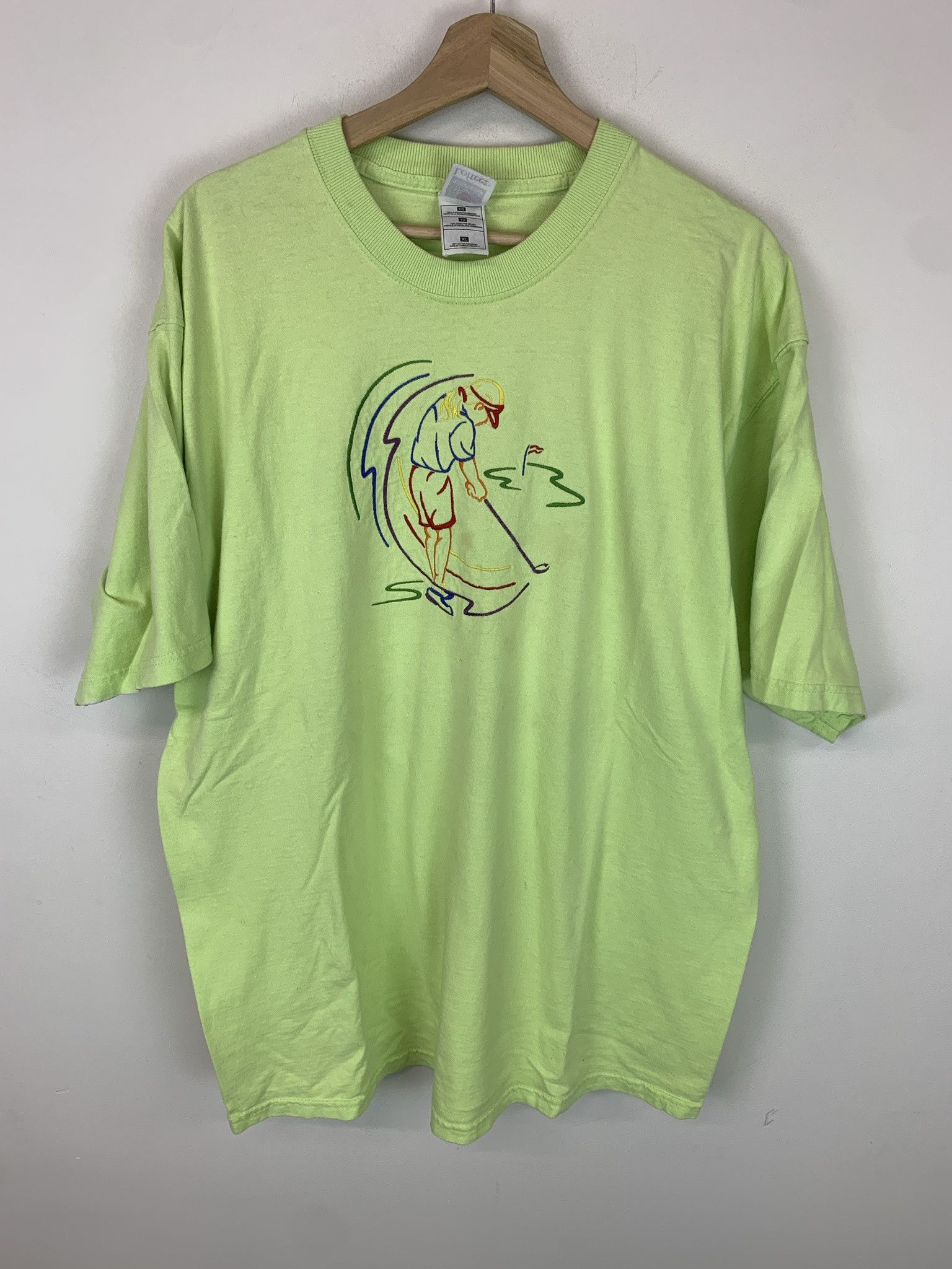 Vintage Vintage 2000s Golfer Swing Embroidered Art Tee Size XL Size US XL / EU 56 / 4 - 1 Thumbnail