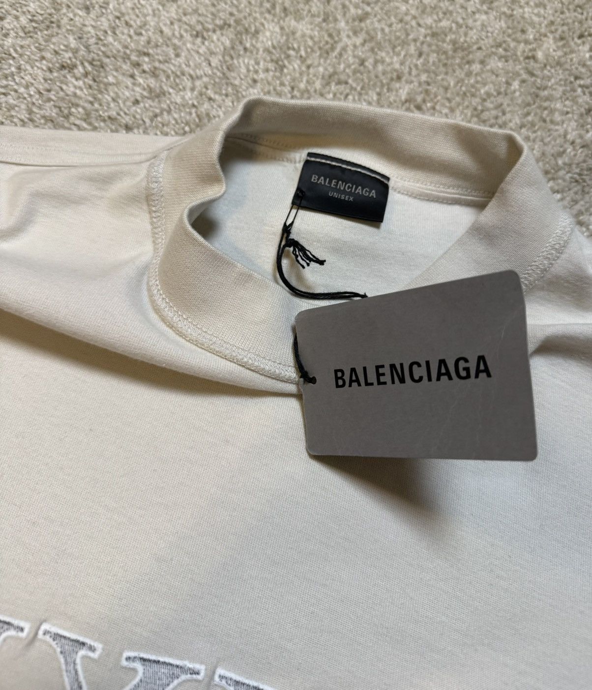 Balenciaga Balenciaga XXXL Inside Out Logo T-Shirt Size US XXL / EU 58 / 5 - 5 Thumbnail