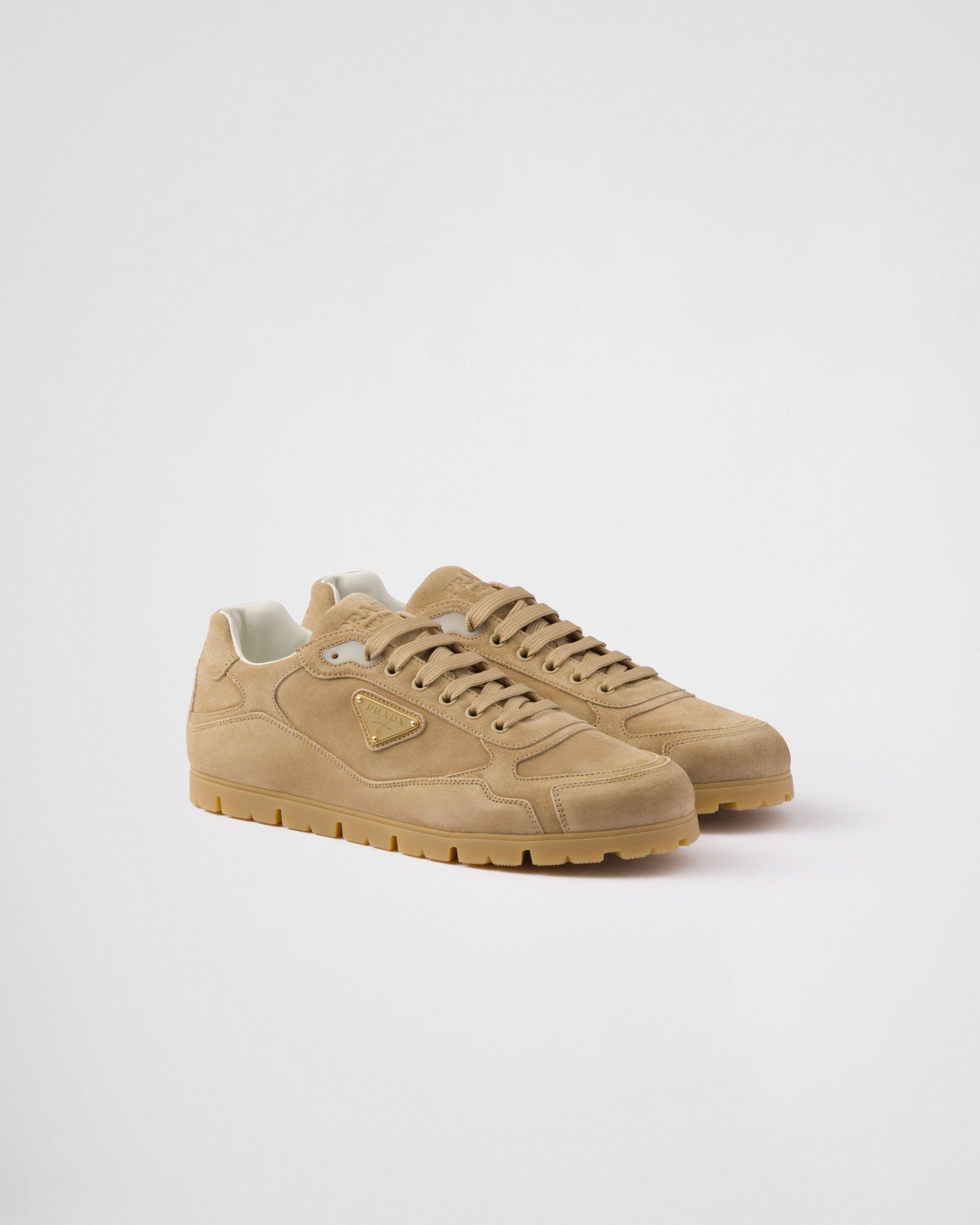 o1mt1gz0325 Trail Faded Suede Sneakers in Beige