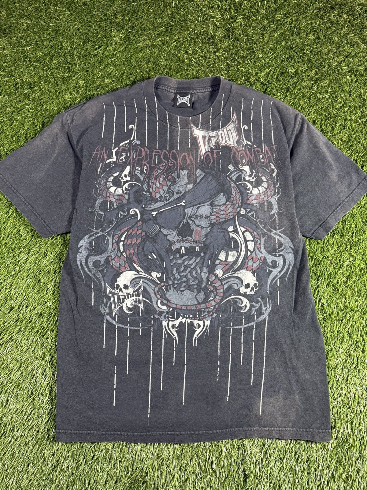 Tapout Vintage Y2k Faded Tapout WWE Grunge Skull Emo AOP Death Tee Size US XL / EU 56 / 4 - 1 Thumbnail